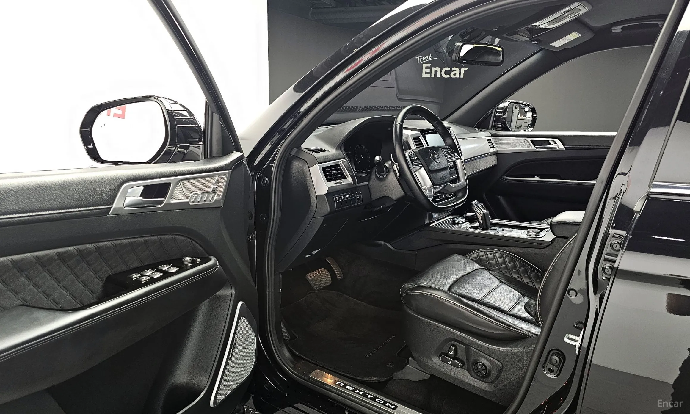 KG Mobility (SsangYong) Rexton превью 11
