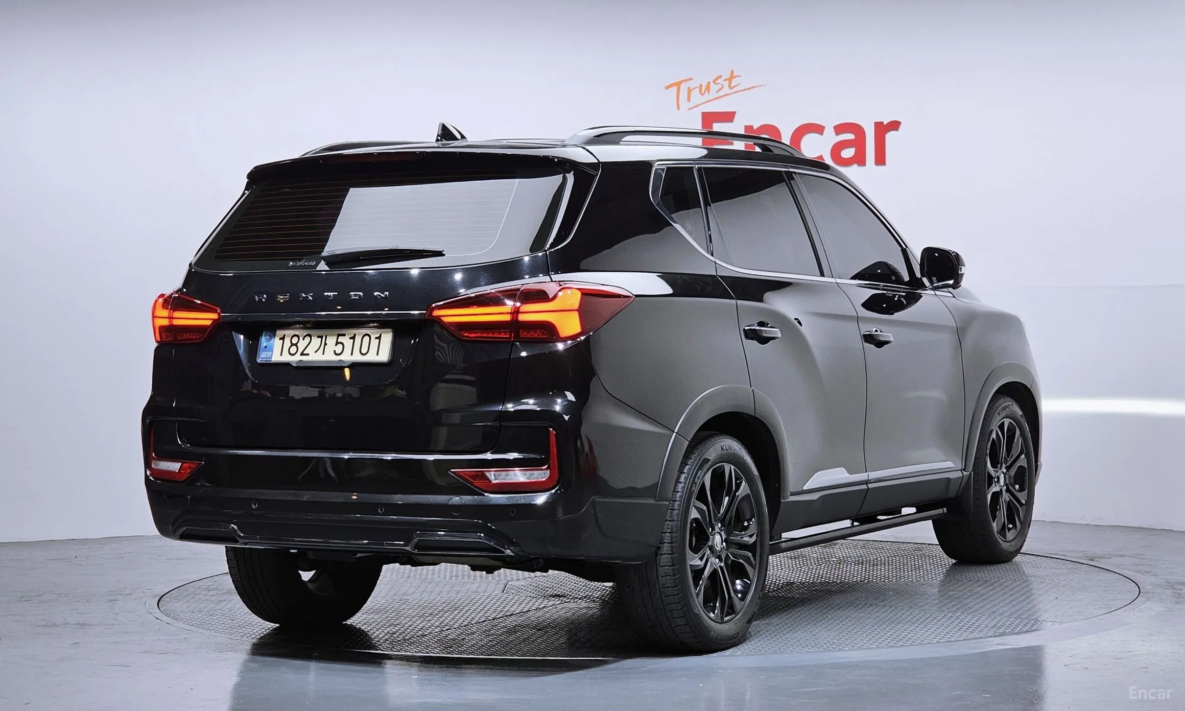 KG Mobility (SsangYong) Rexton превью 2