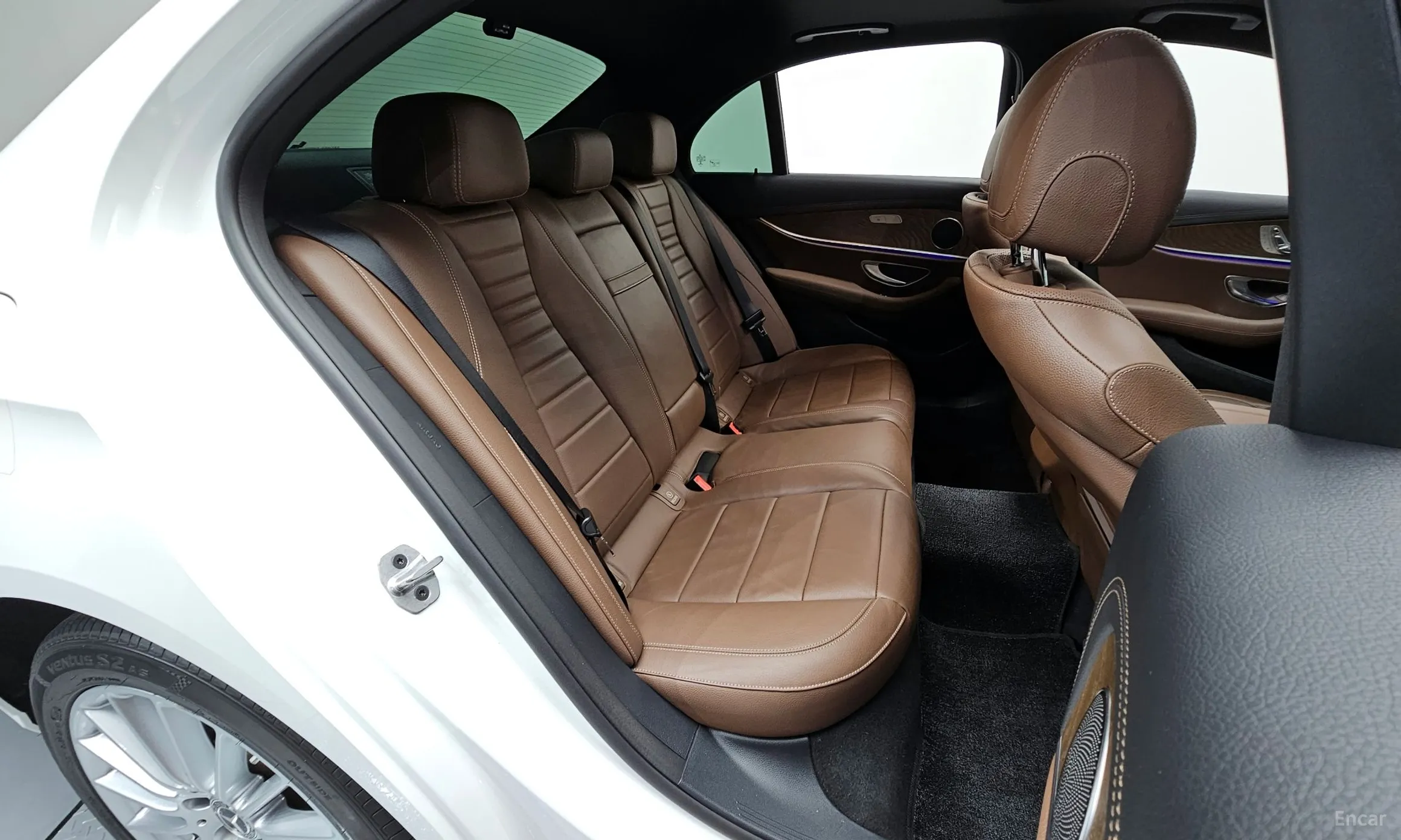 Mercedes Benz E-Class W213 превью 11