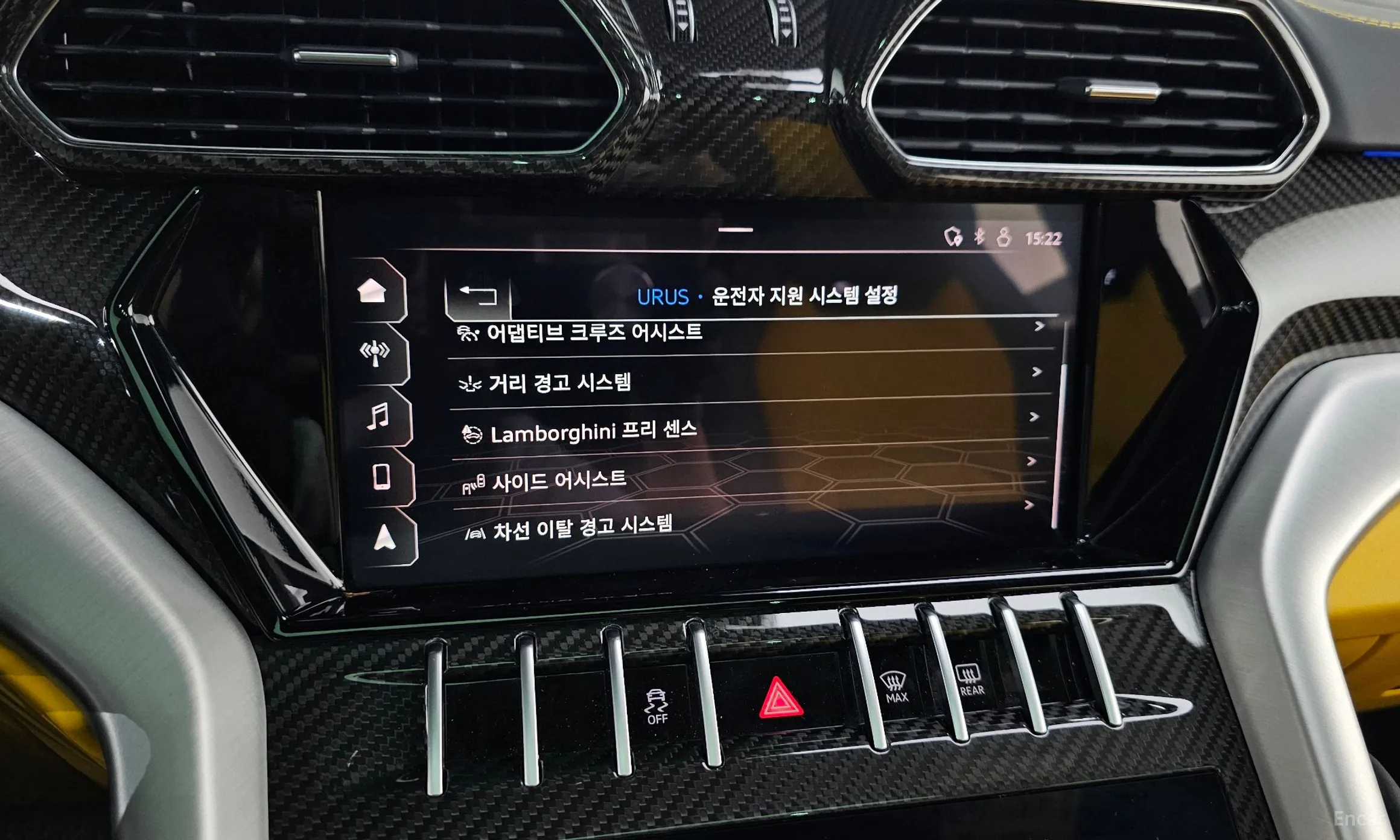 Lamborghini Urus превью 17