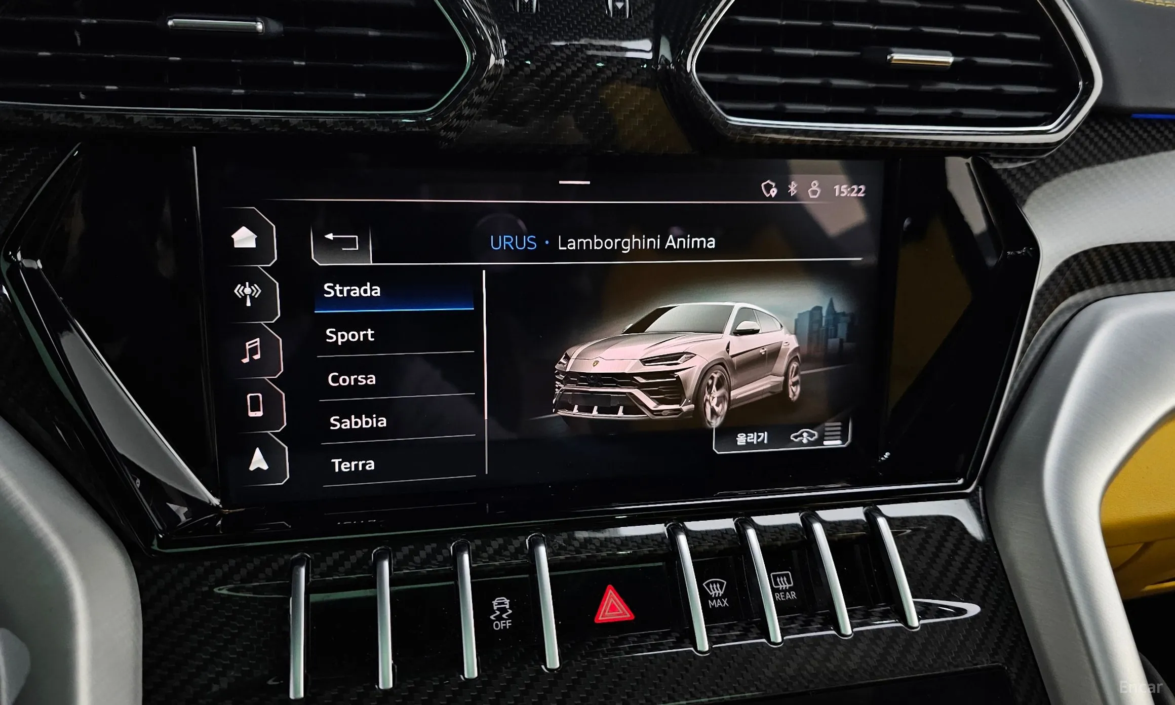 Lamborghini Urus превью 18