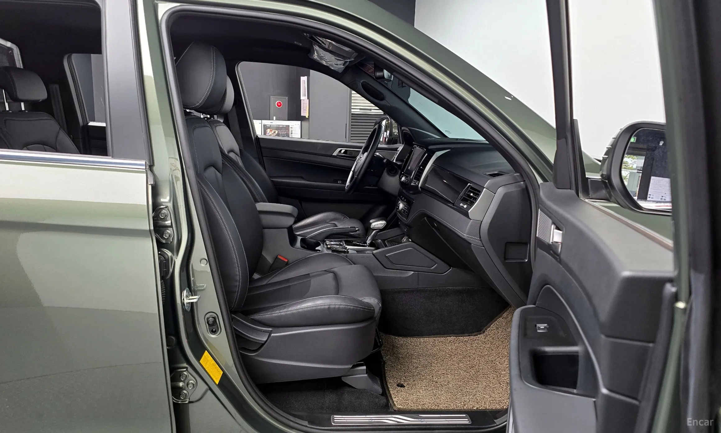 KG Mobility (SsangYong) Rexton Sports Khan превью 10