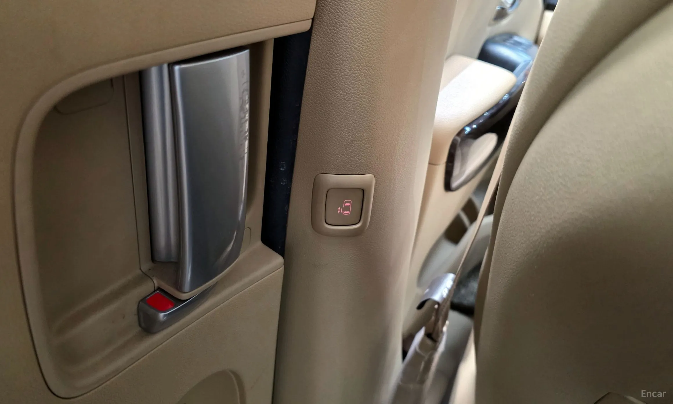Kia Carnival превью 16