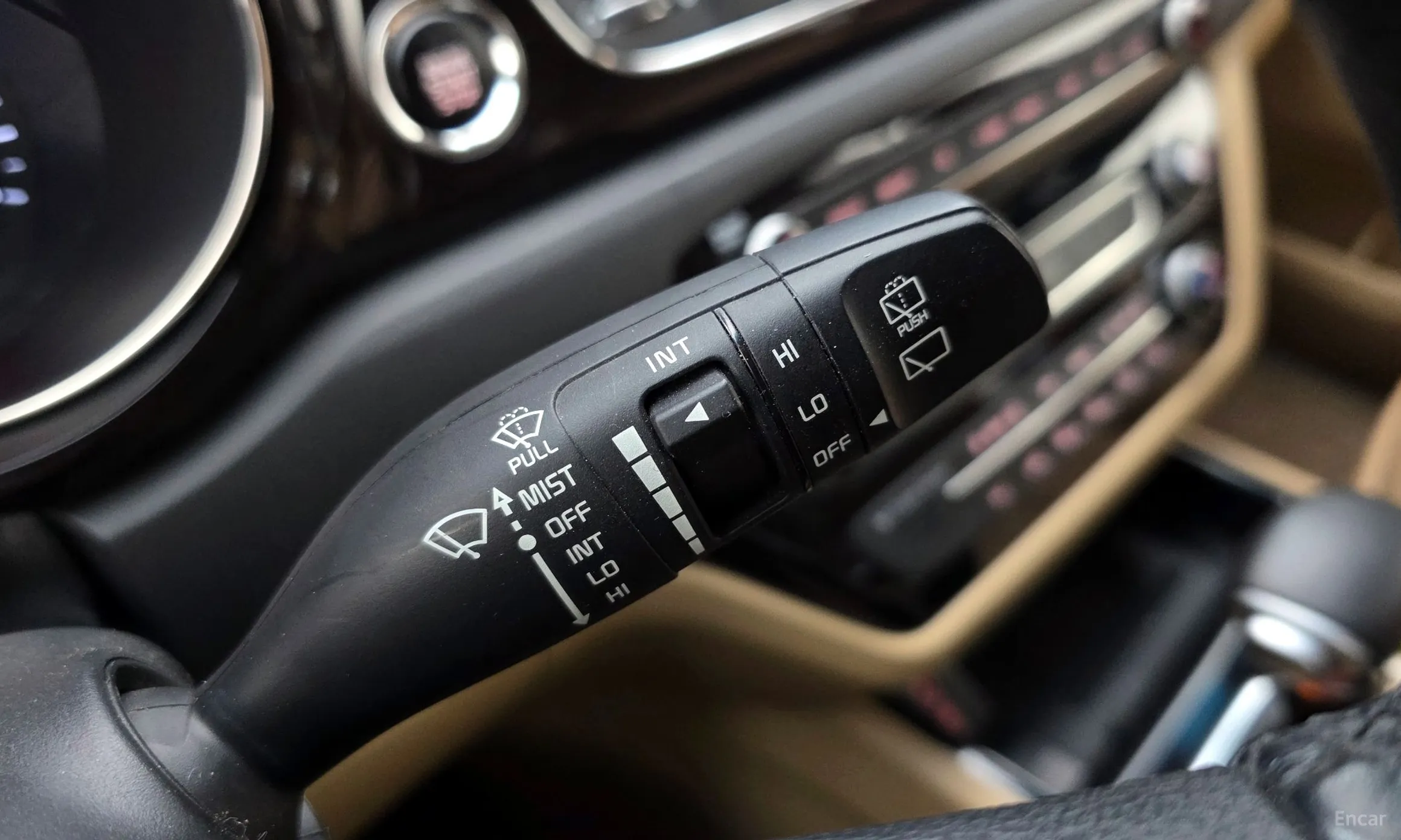 Kia Carnival превью 18