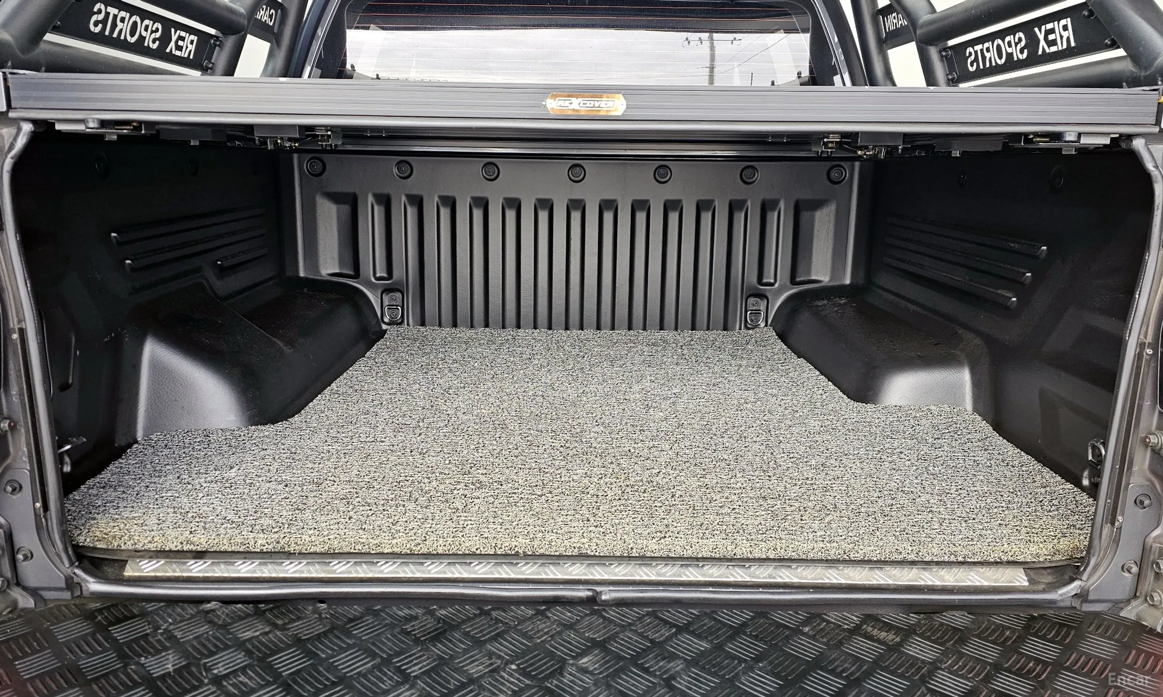 KG Mobility (SsangYong) Rexton Sports превью 20