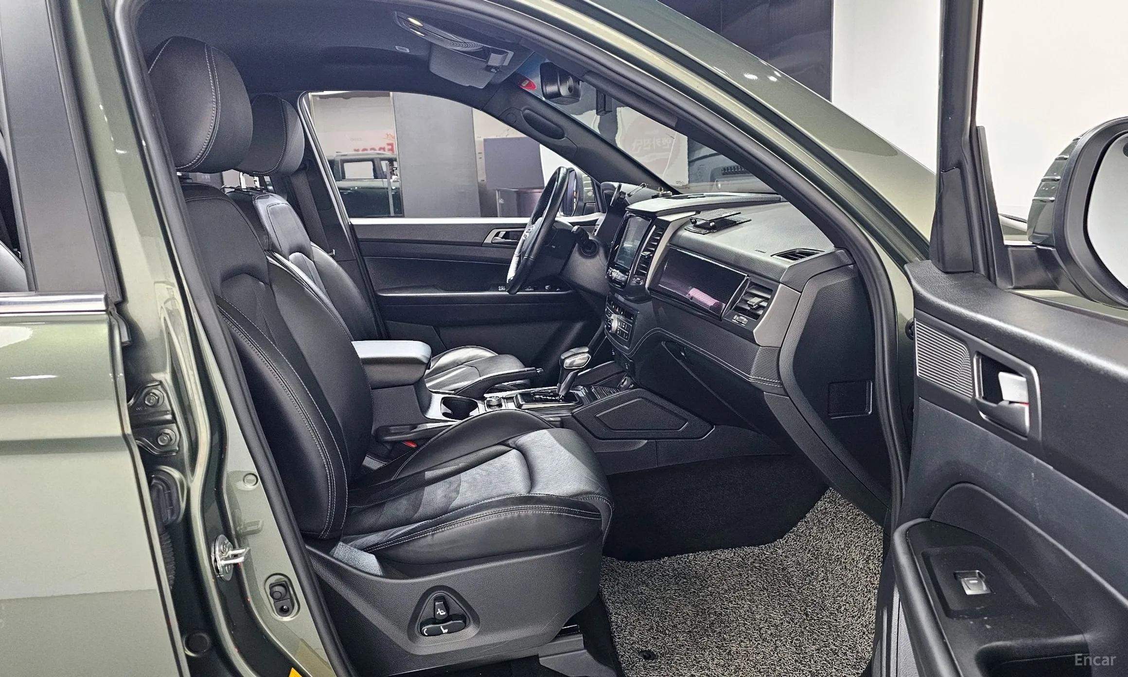 KG Mobility (SsangYong) Rexton Sports превью 10