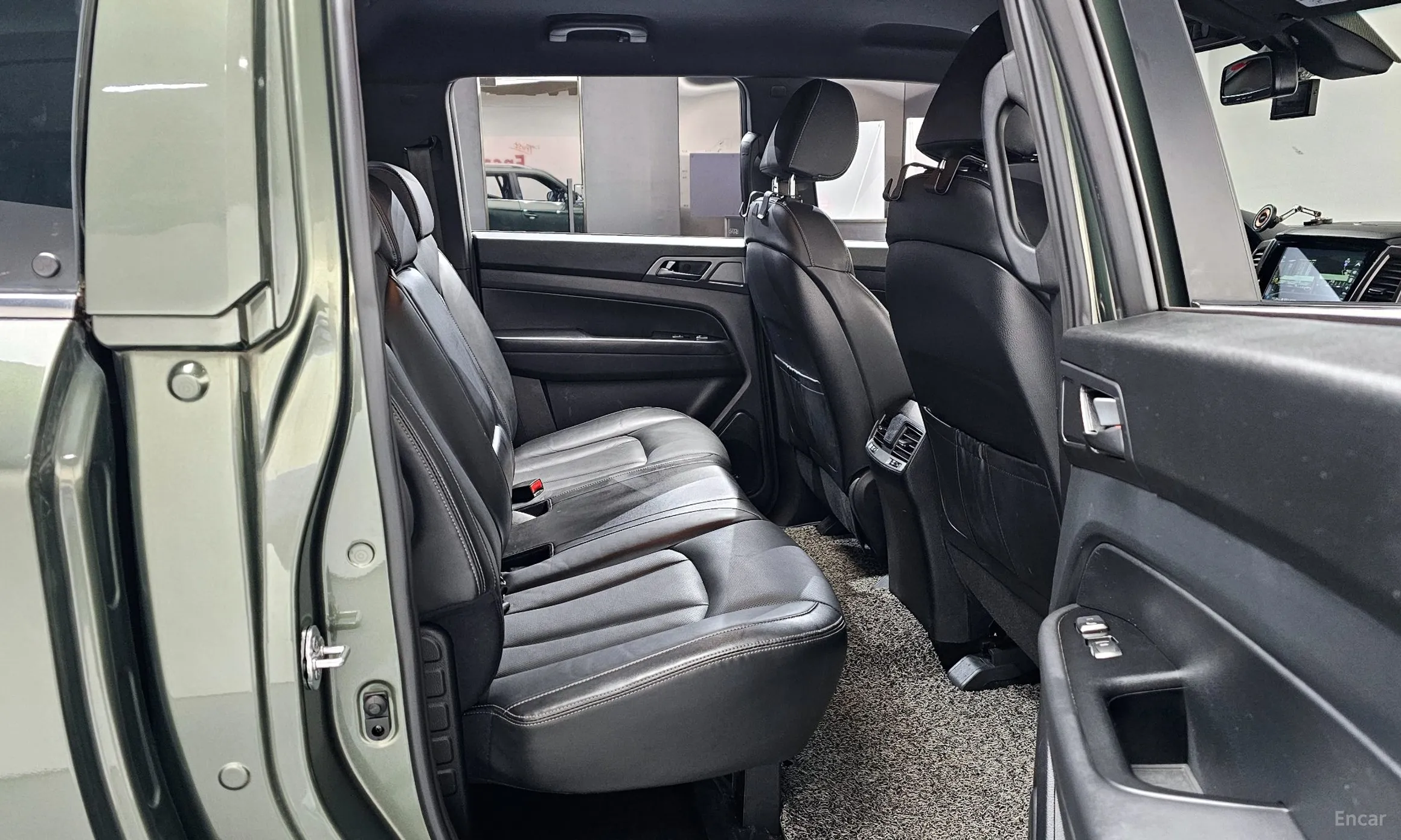 KG Mobility (SsangYong) Rexton Sports превью 12
