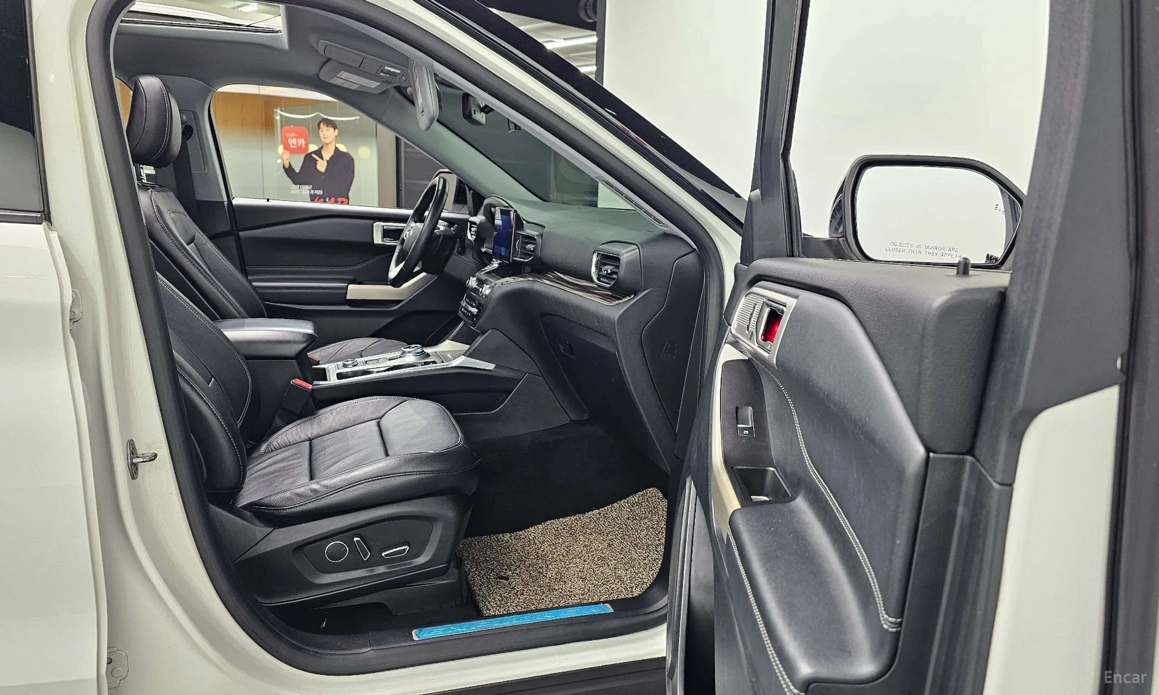 Ford Explorer 6th Generation превью 10