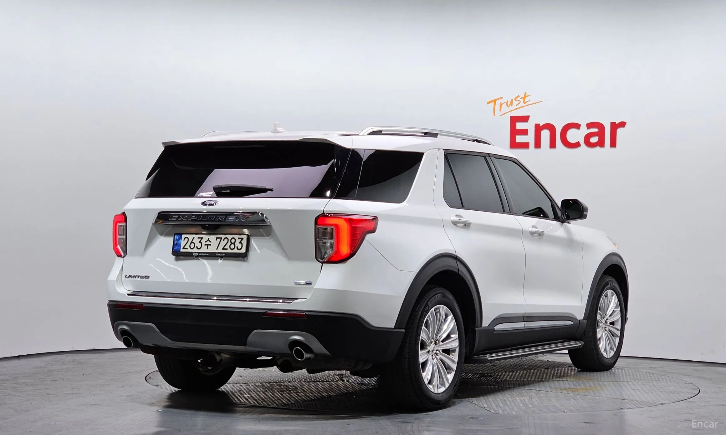 Ford Explorer 6th Generation превью 2
