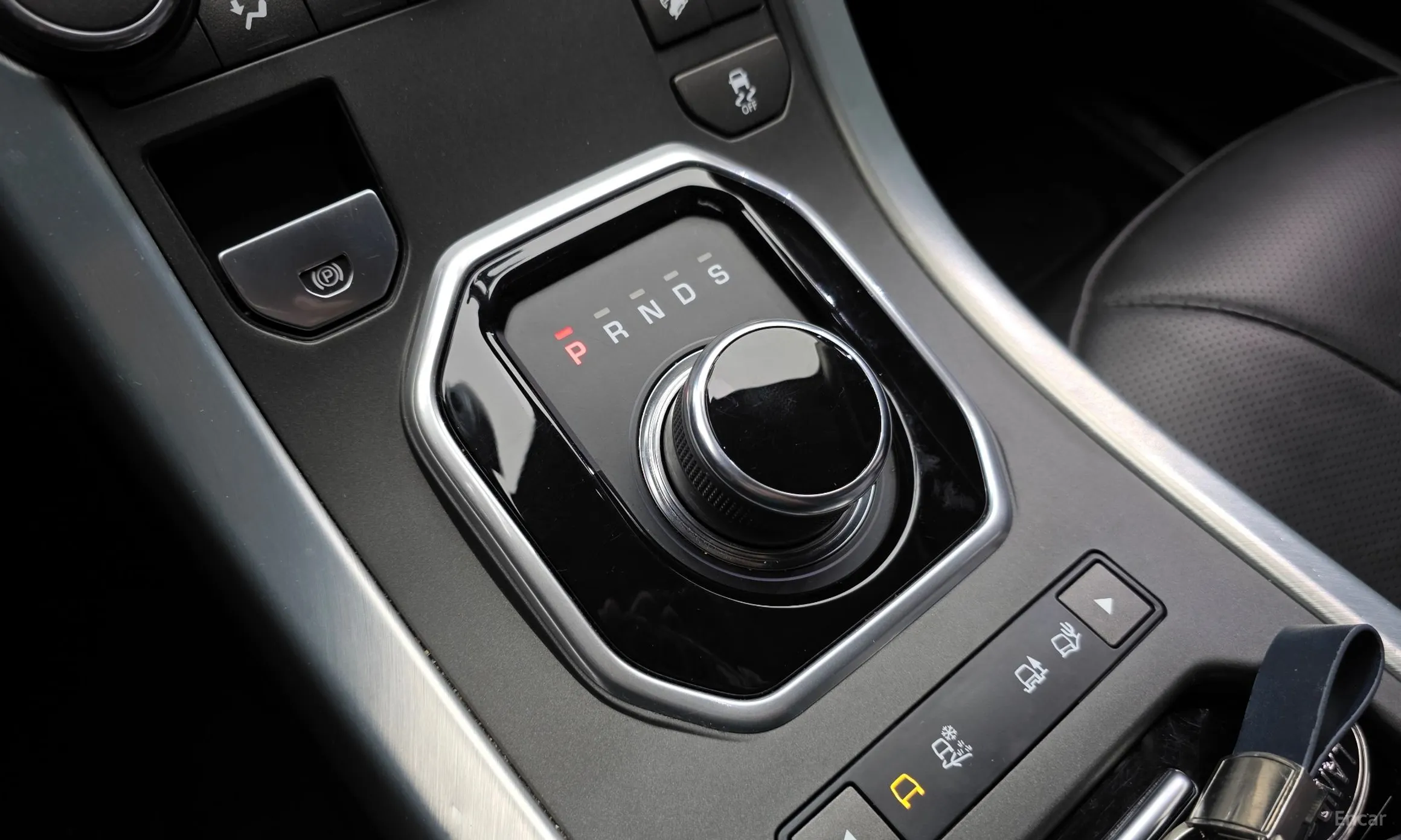 Land Rover Range Rover Evoque превью 9