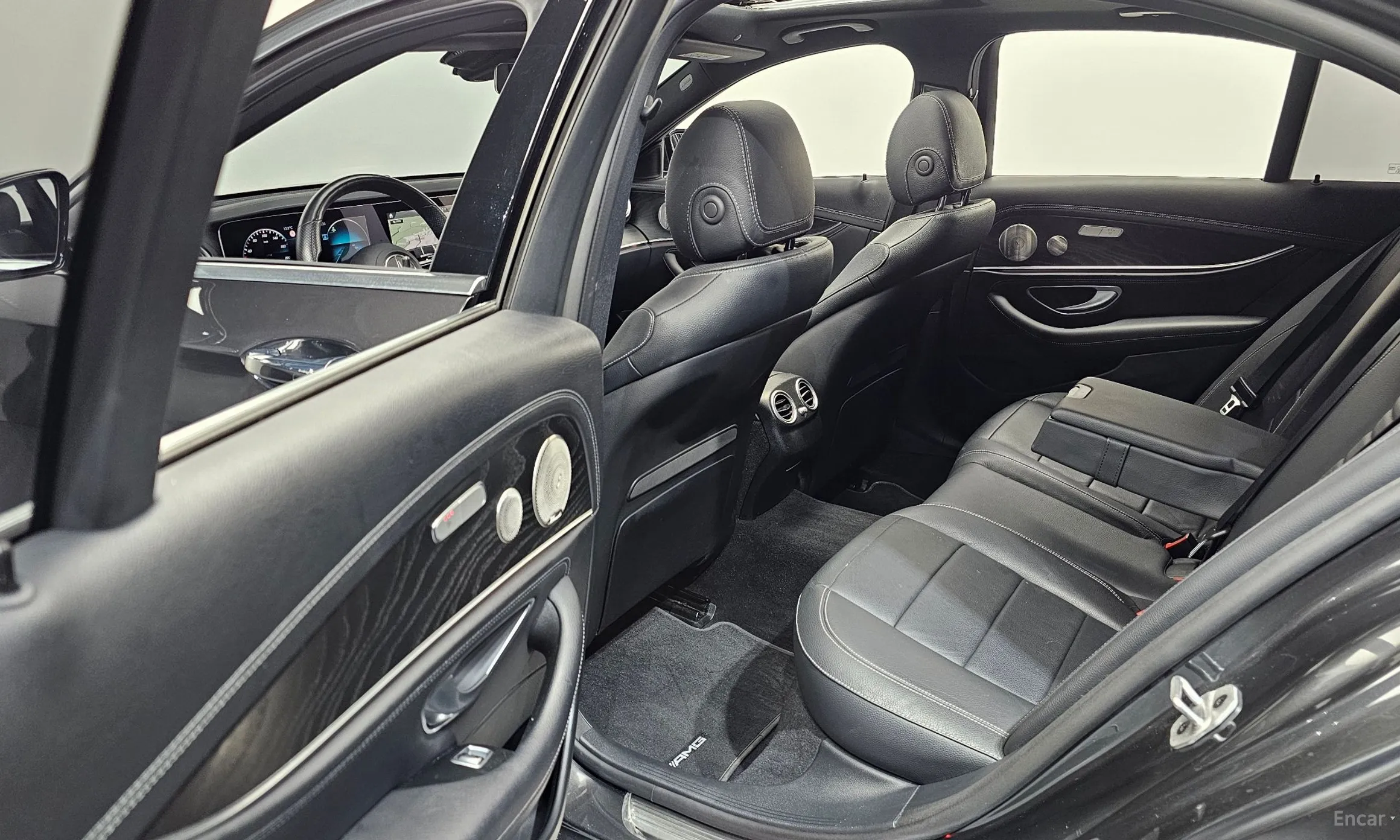 Mercedes Benz E-Class W213 превью 11