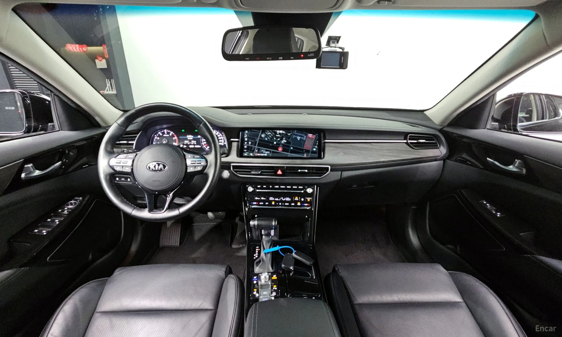 Kia K7 Premier превью 7