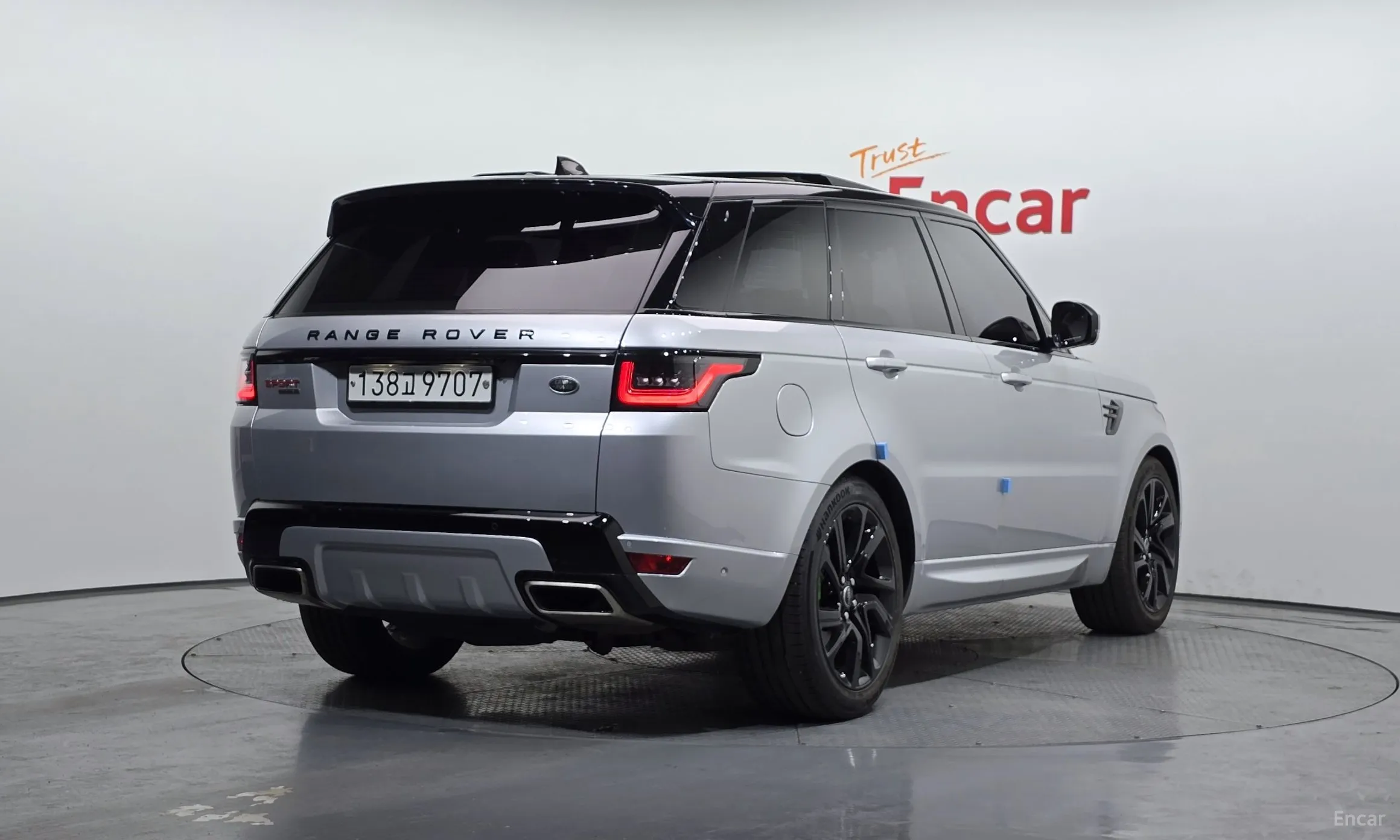 Land Rover Range Rover Sport 2nd Generation