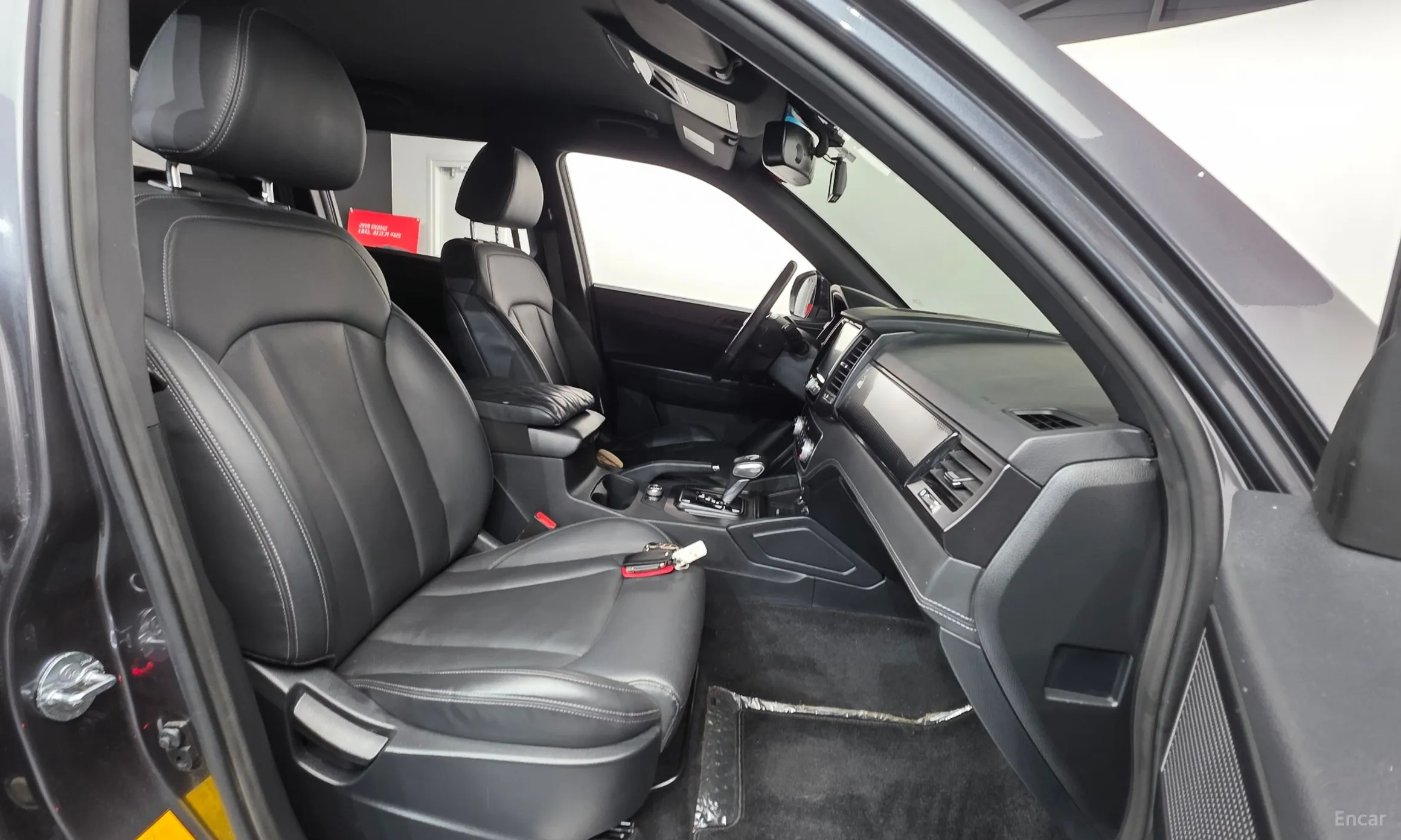 KG Mobility (SsangYong) Rexton Sports превью 10