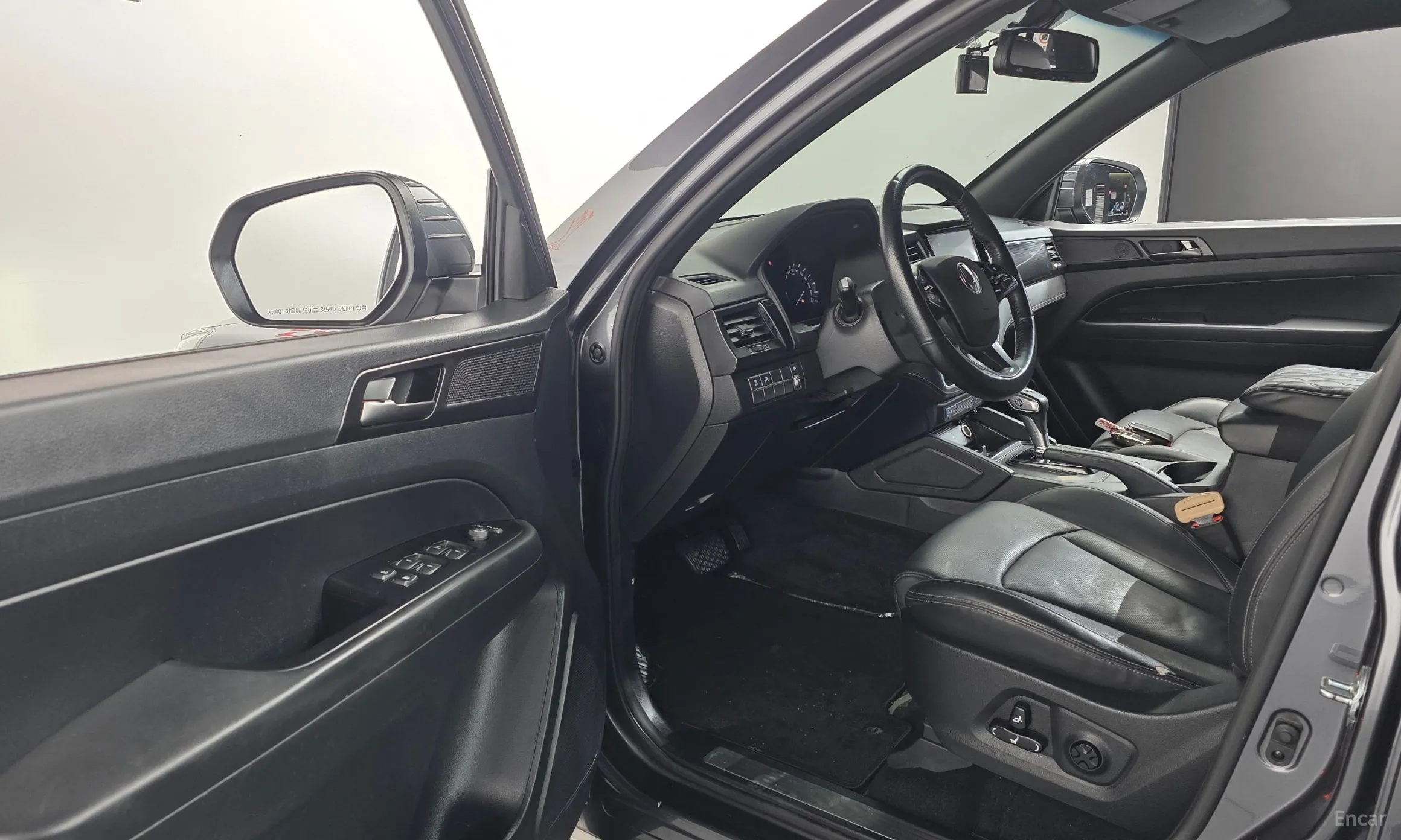 KG Mobility (SsangYong) Rexton Sports превью 11