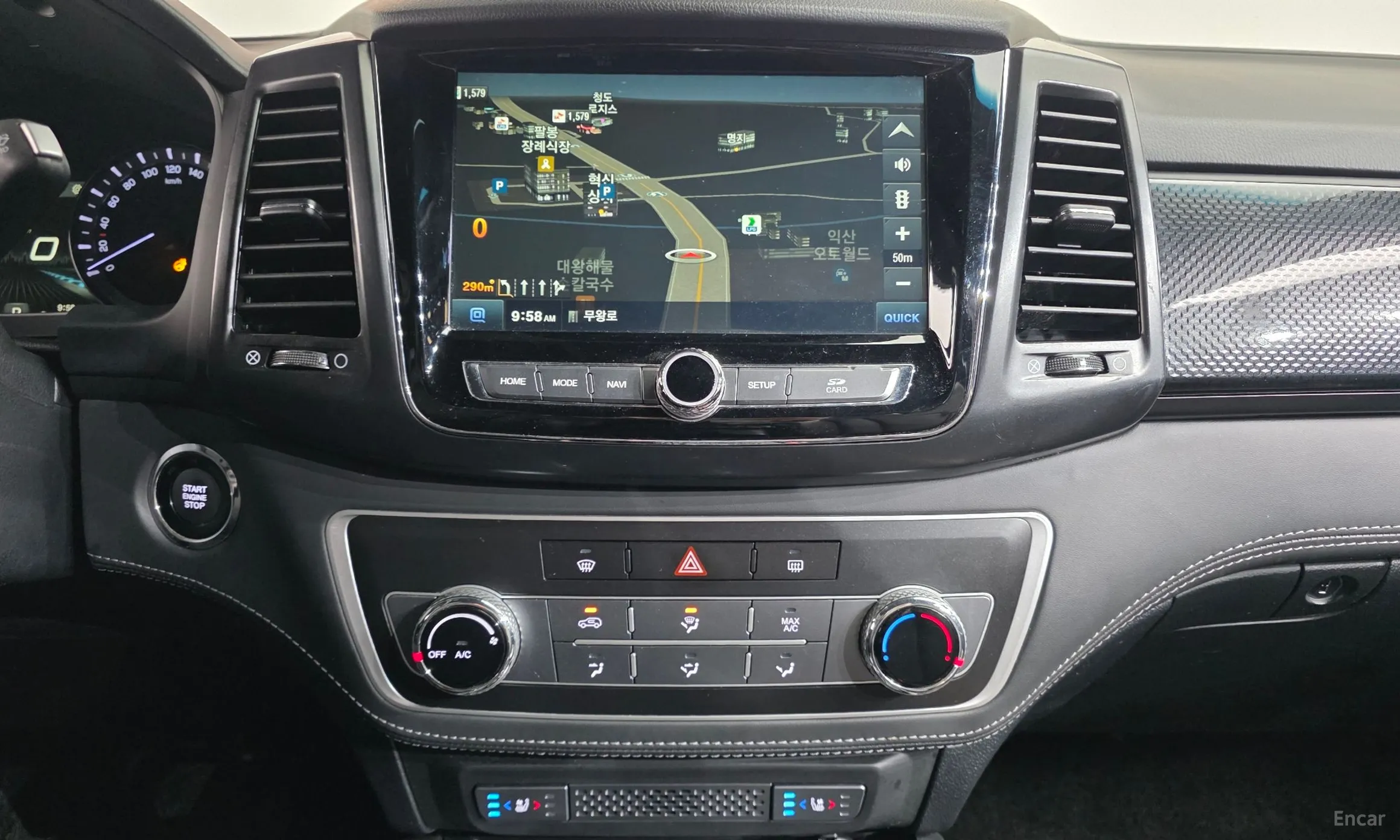 KG Mobility (SsangYong) Rexton Sports превью 15