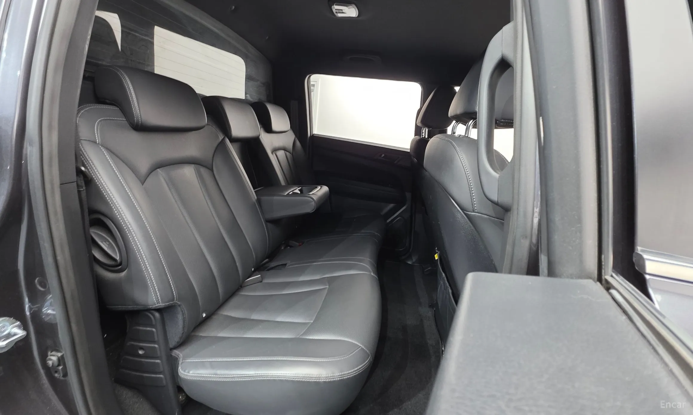 KG Mobility (SsangYong) Rexton Sports превью 18