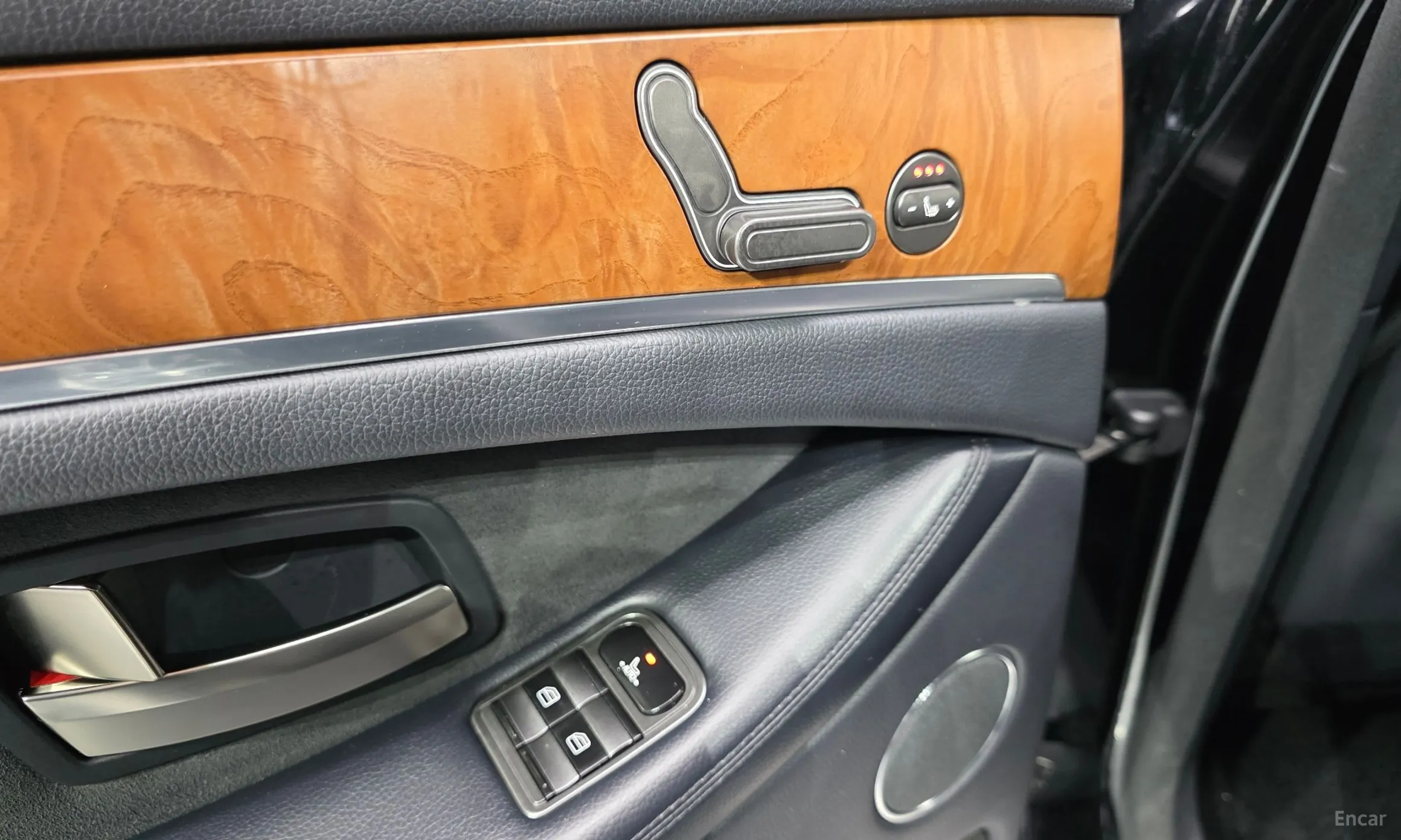 KG Mobility (SsangYong) Chairman W превью 18