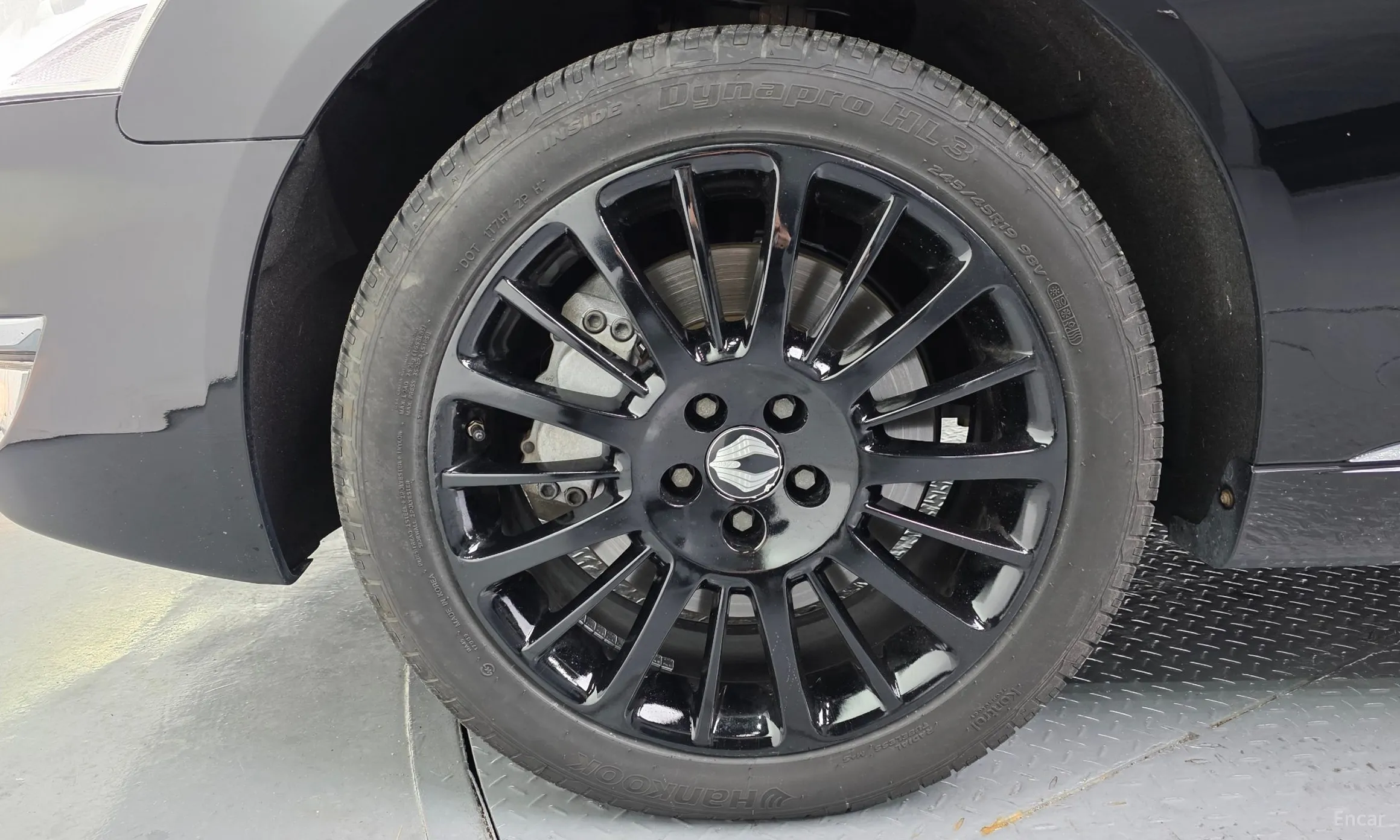 KG Mobility (SsangYong) Chairman W превью 5