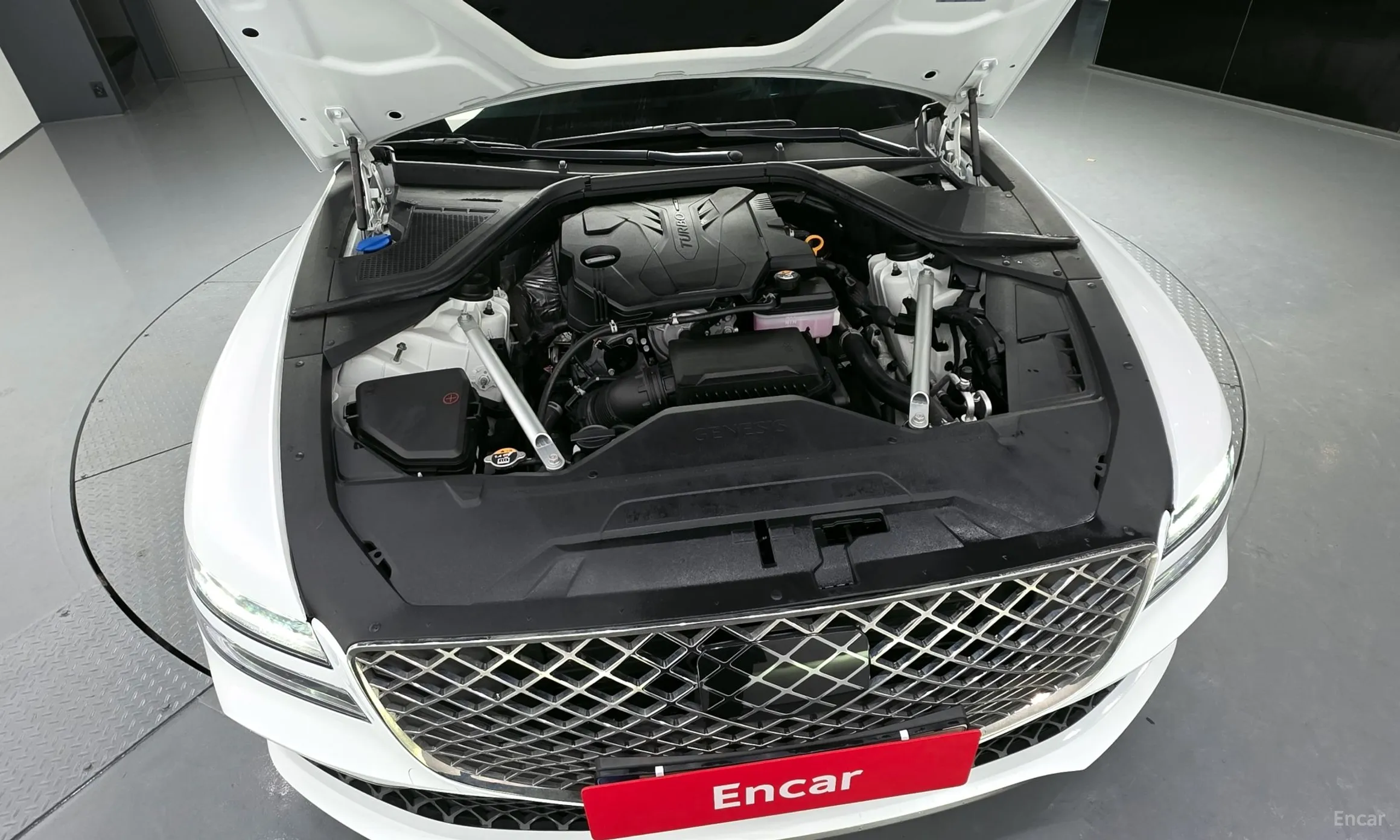 Genesis G80 (RG3) превью 6