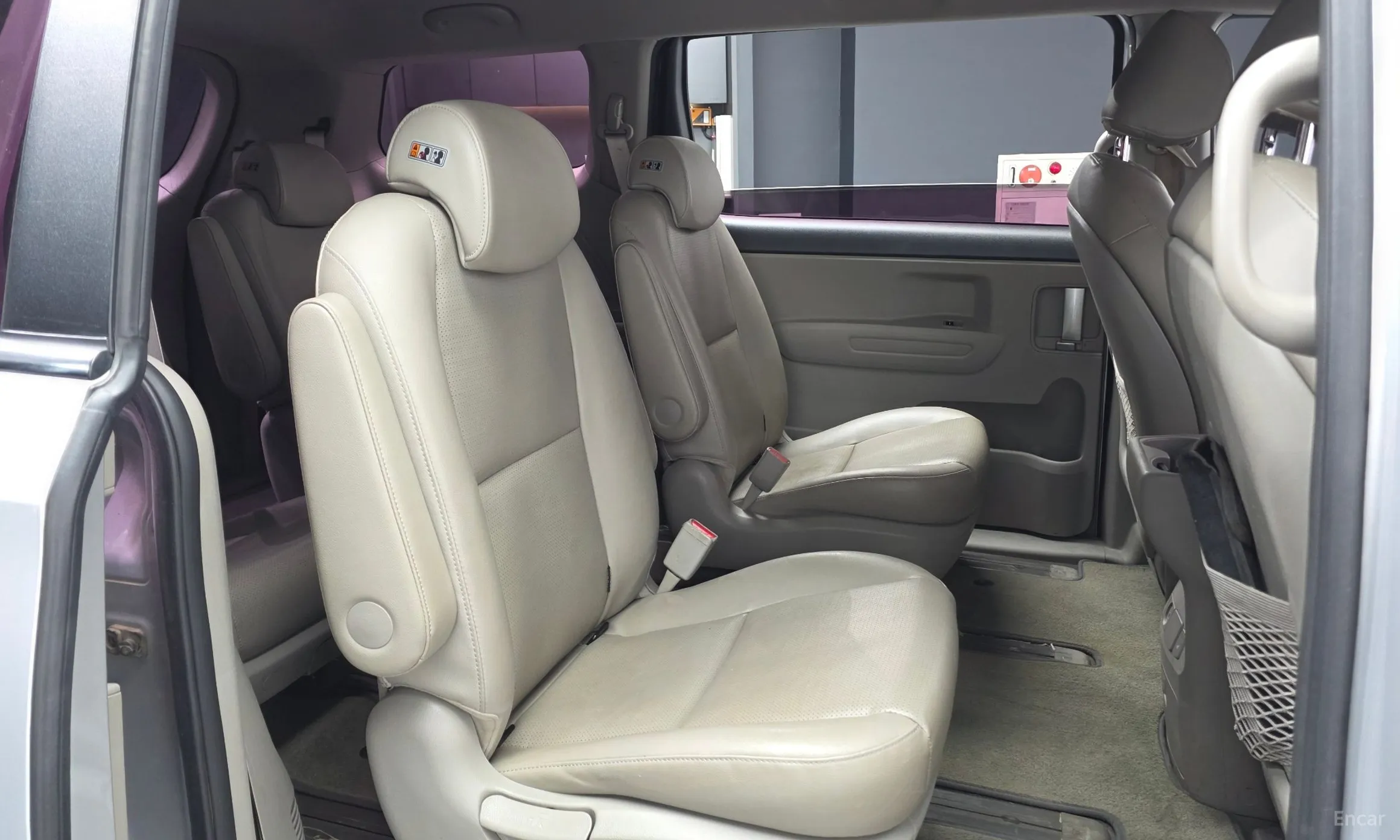 Kia Carnival превью 12