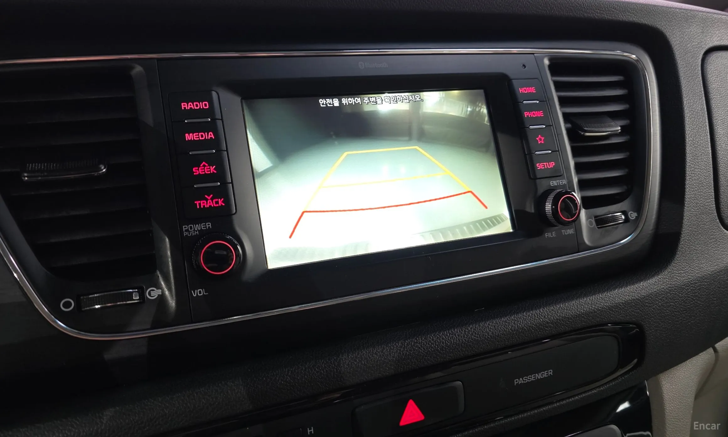 Kia Carnival превью 14