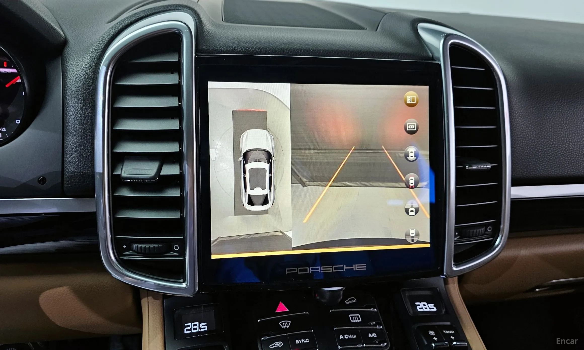 Porsche New Cayenne превью 15