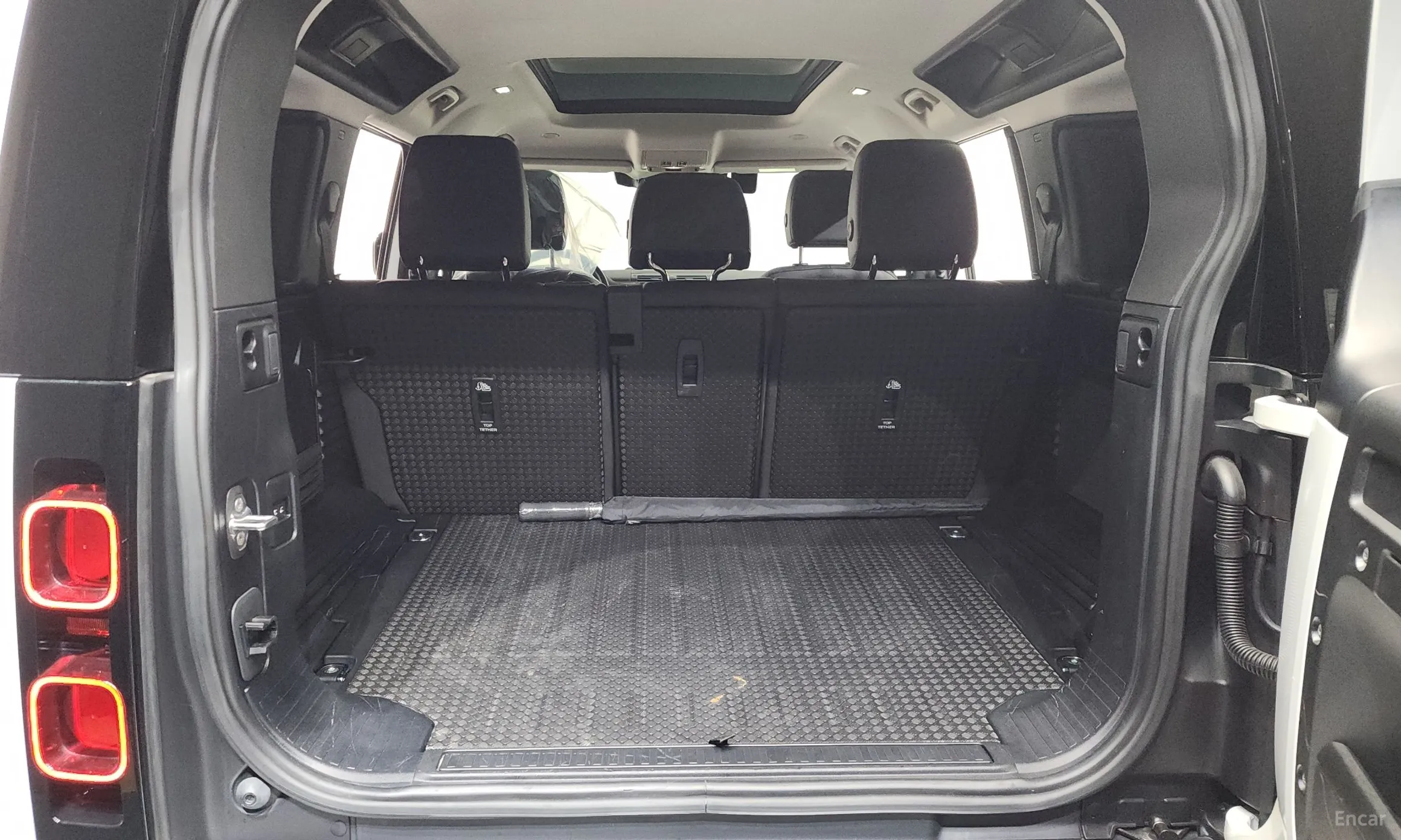 Land Rover Defender (L663) превью 20