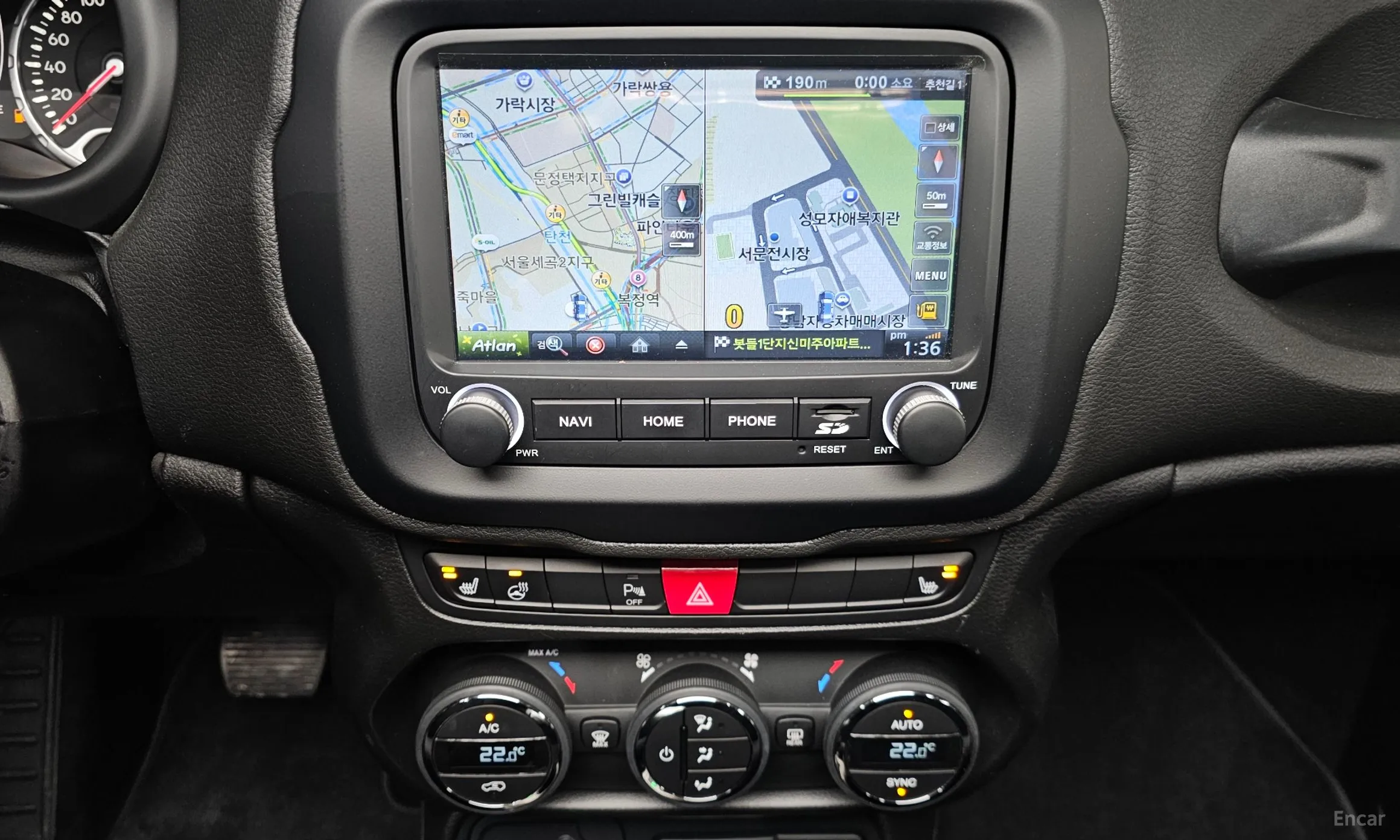 Jeep Renegade превью 14
