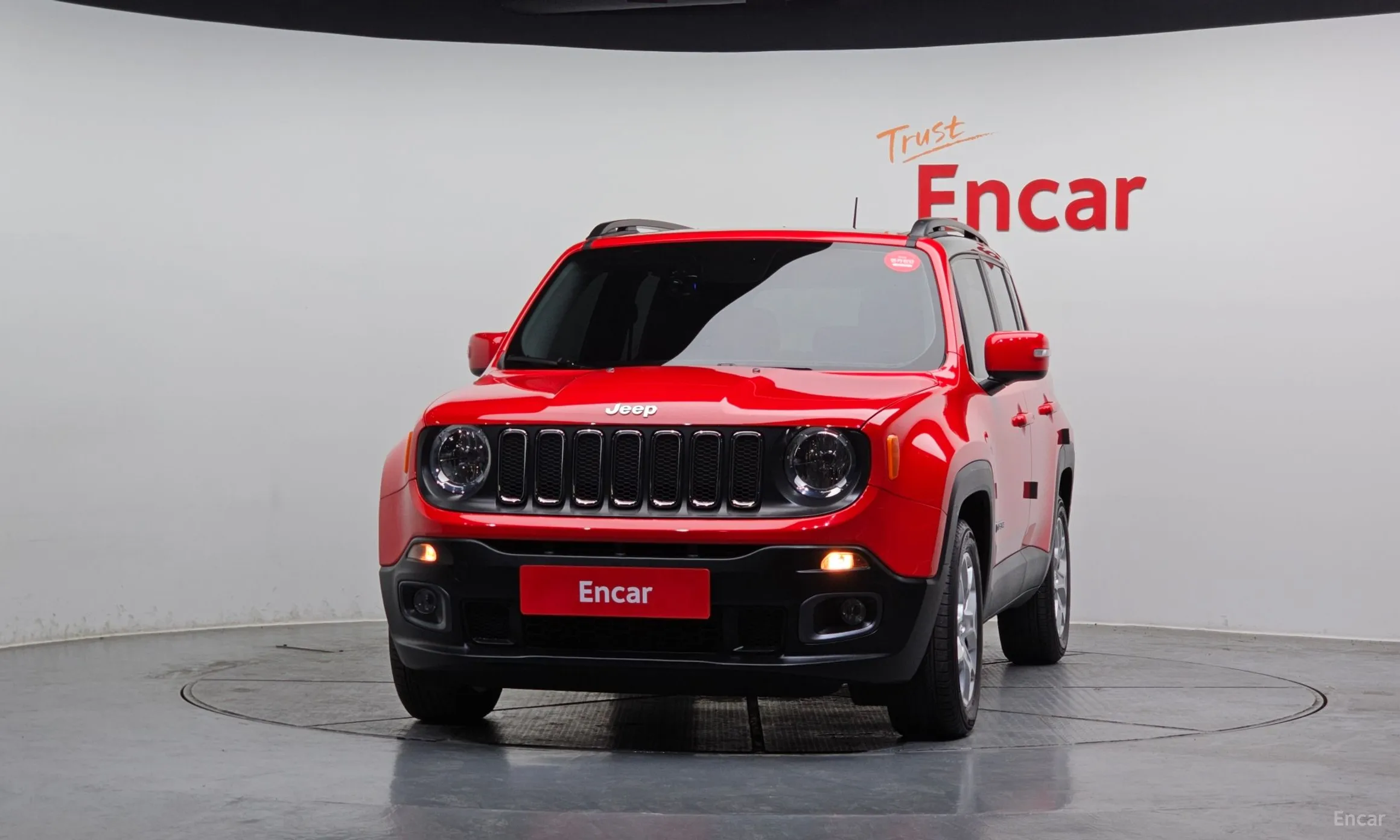 Jeep Renegade превью 3