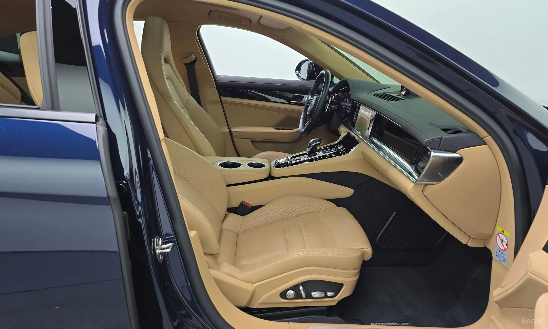 Porsche Panamera (971) превью 11