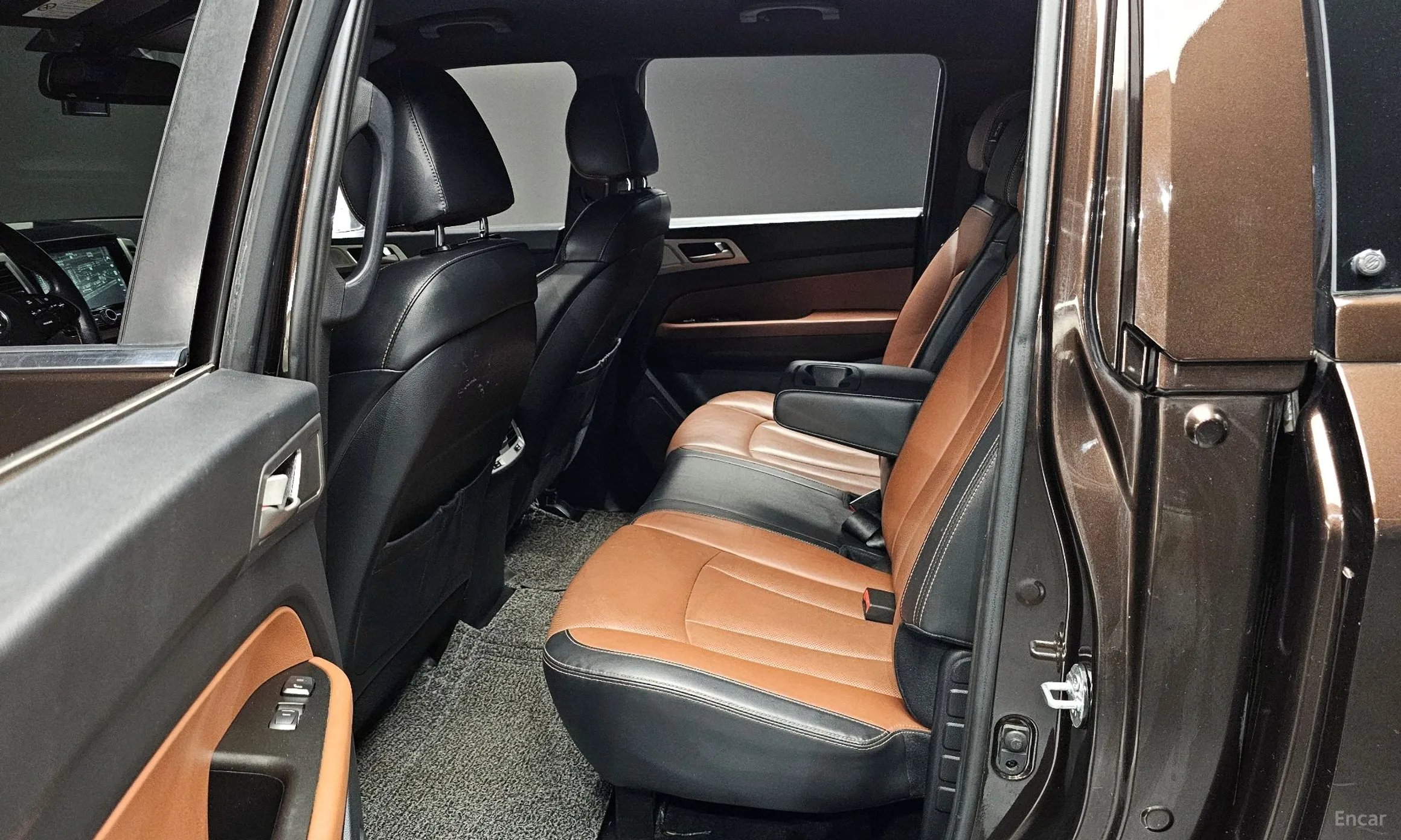 KG Mobility (SsangYong) Rexton Sports превью 12