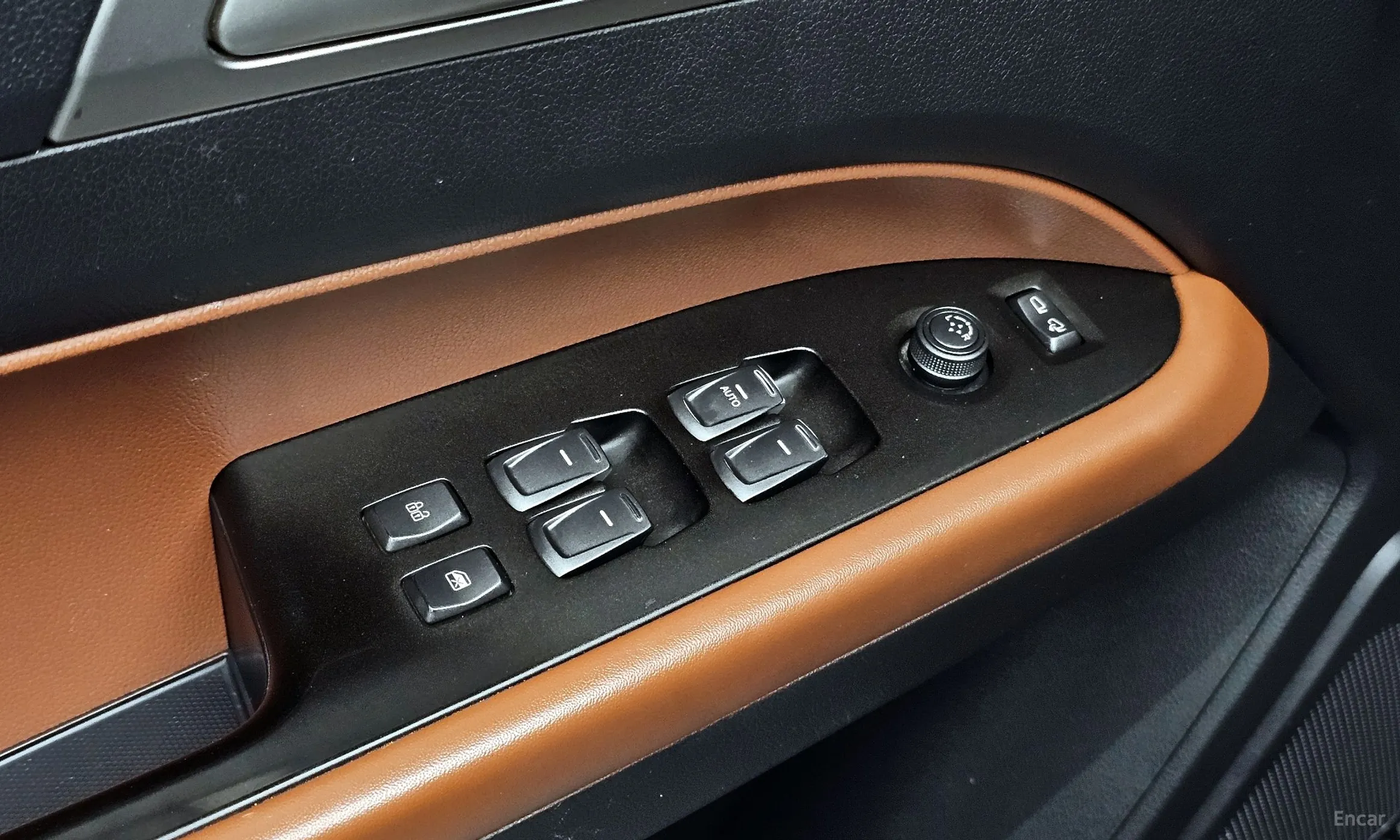 KG Mobility (SsangYong) Rexton Sports превью 17