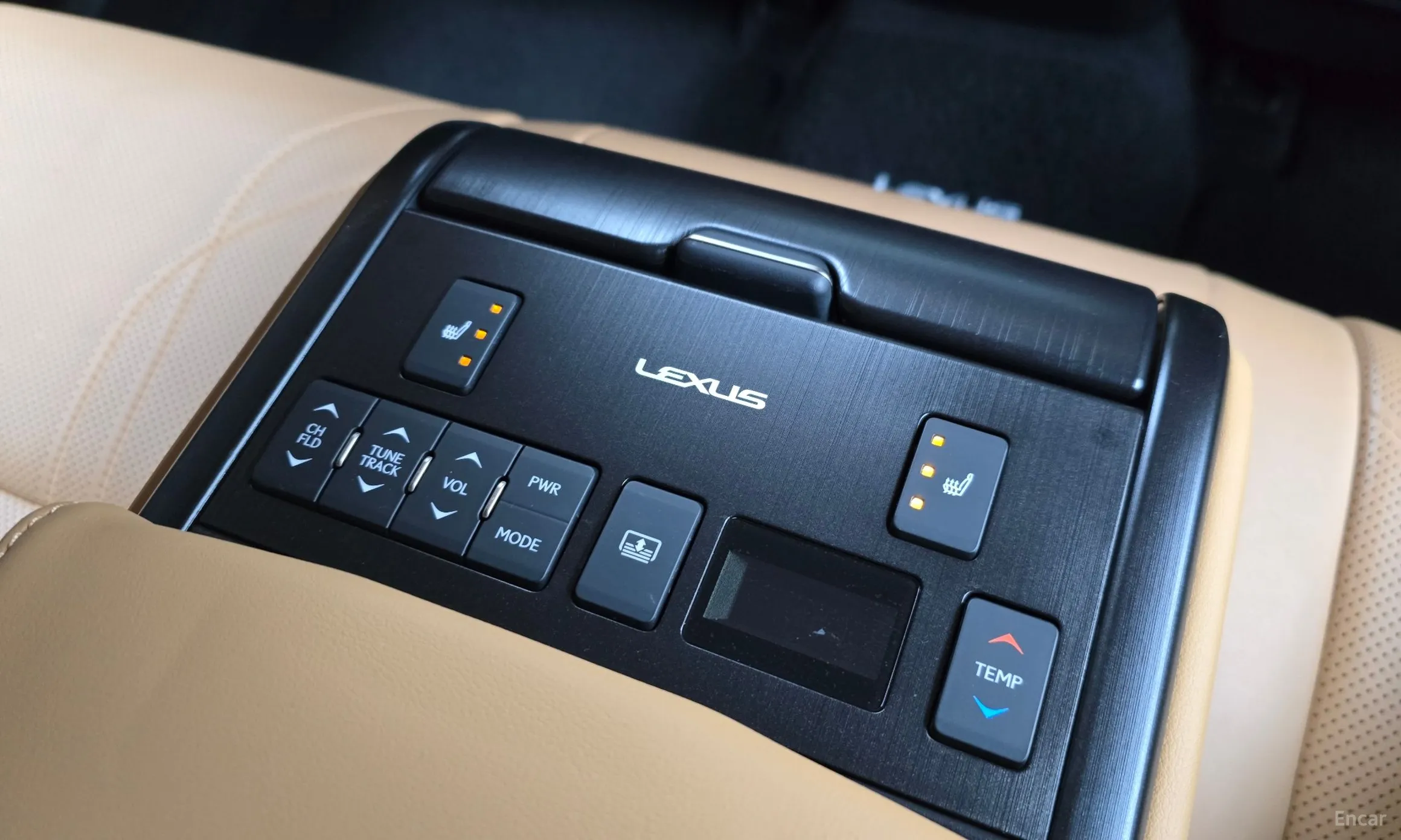 Lexus ES300h 7th Generation превью 18