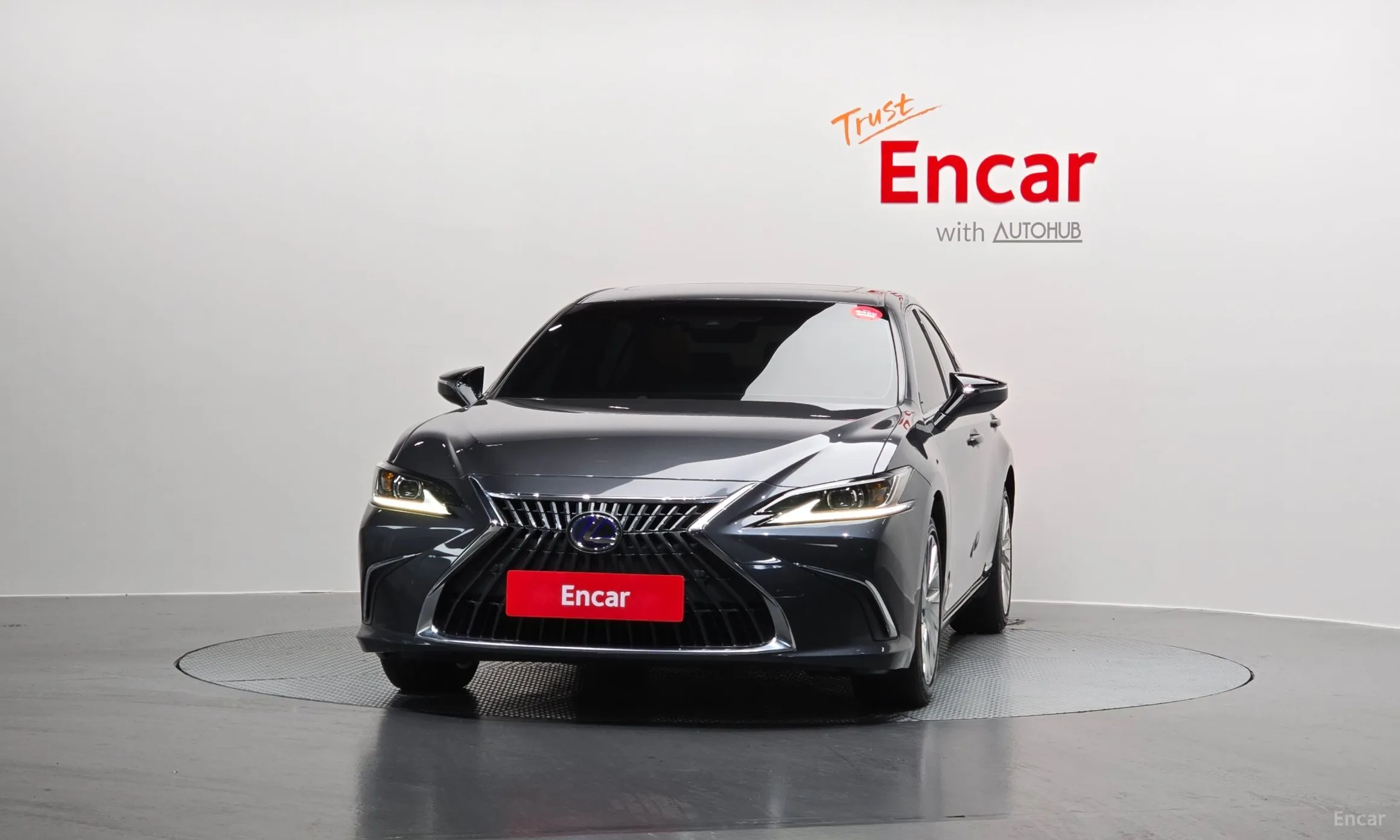 Lexus ES300h 7th Generation превью 3