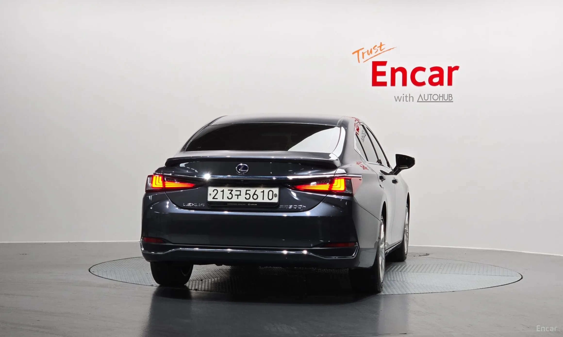 Lexus ES300h 7th Generation превью 4