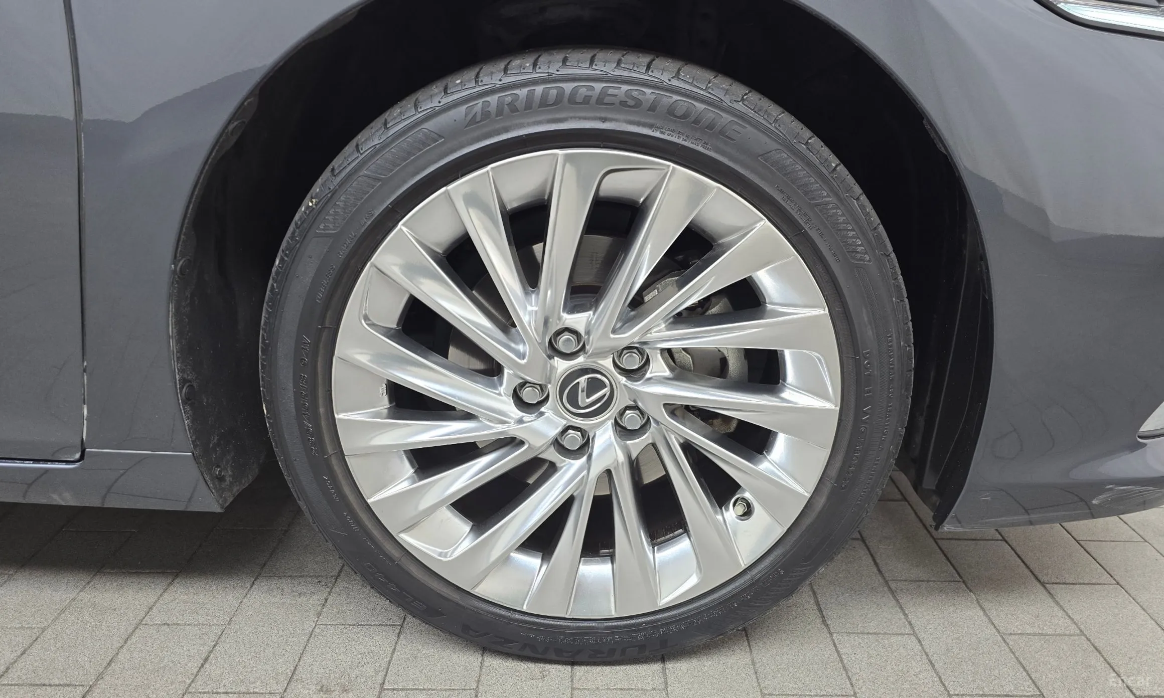 Lexus ES300h 7th Generation превью 5