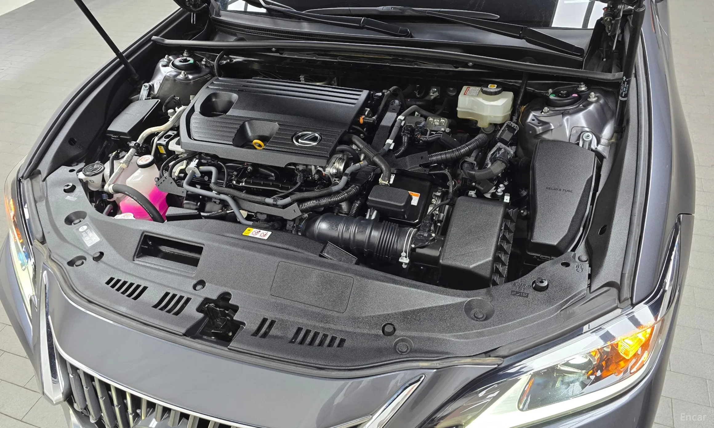 Lexus ES300h 7th Generation превью 6