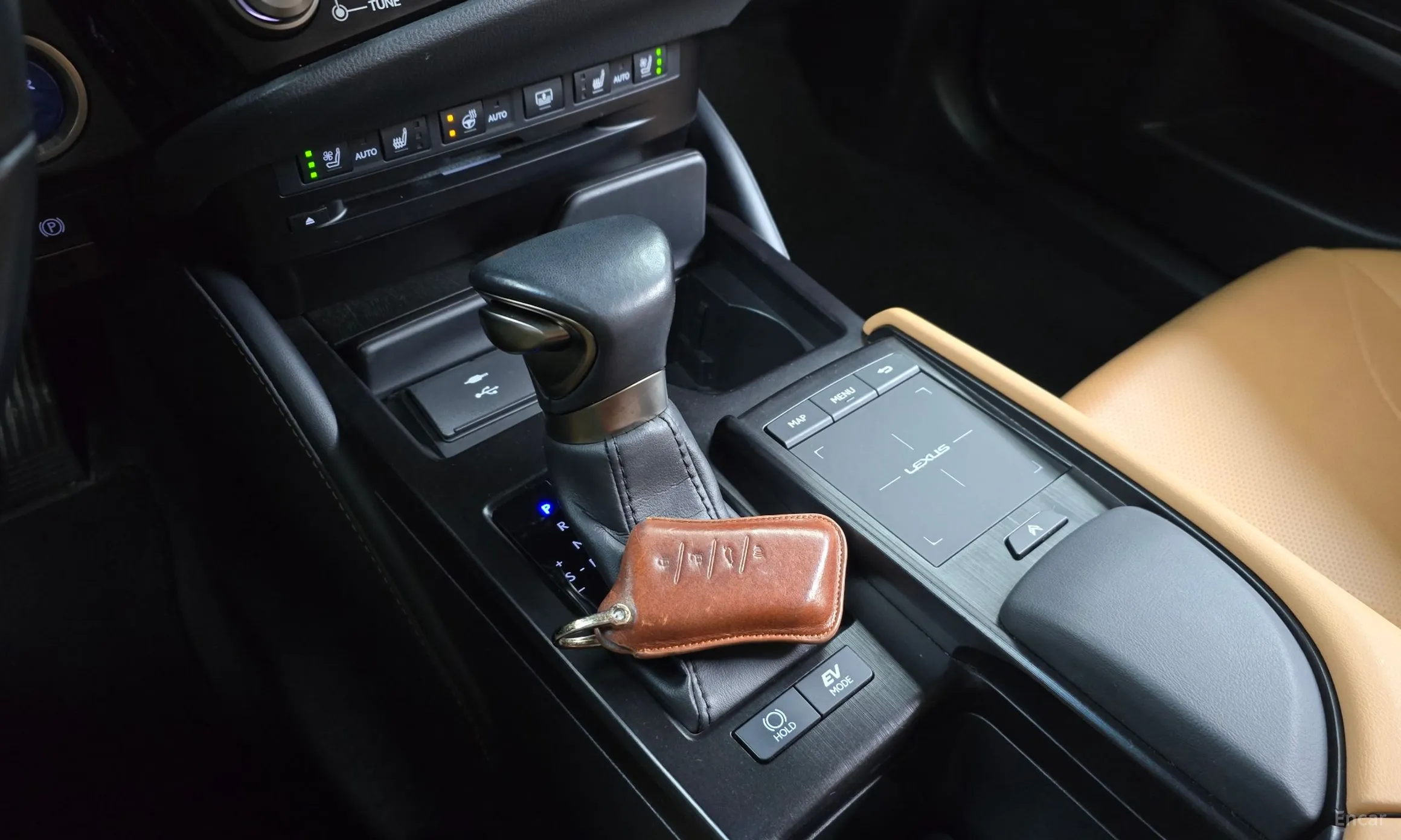 Lexus ES300h 7th Generation превью 9