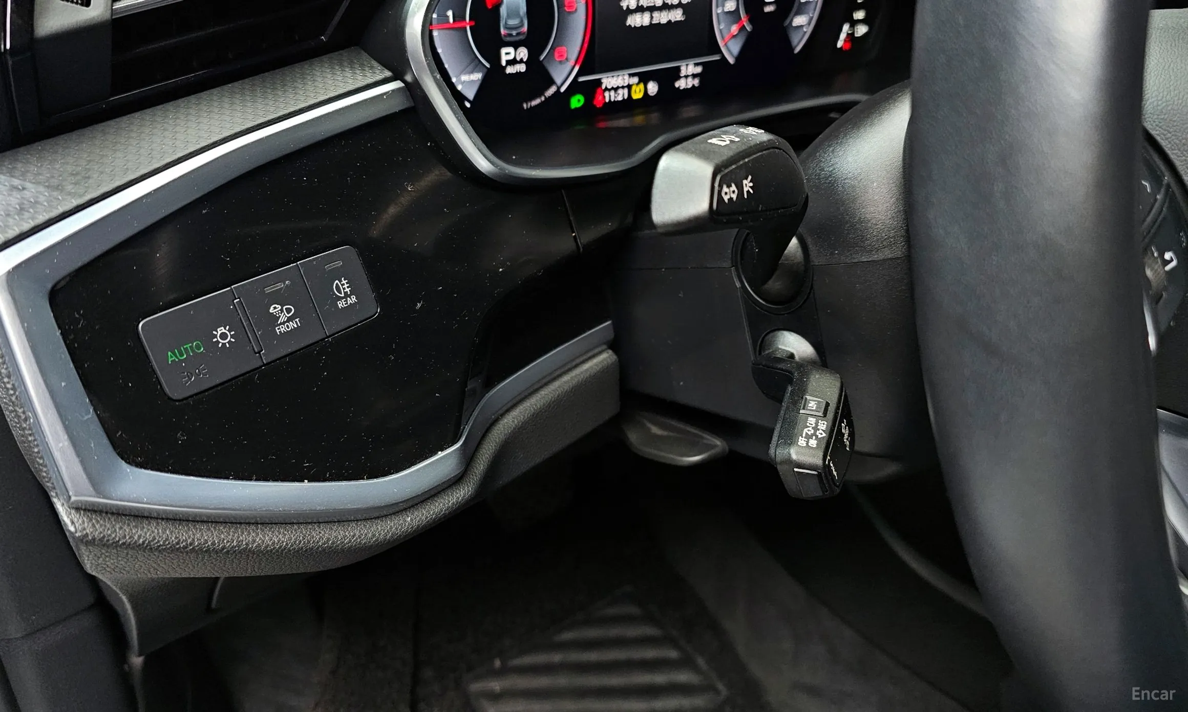 Audi Q3 (F3) превью 17