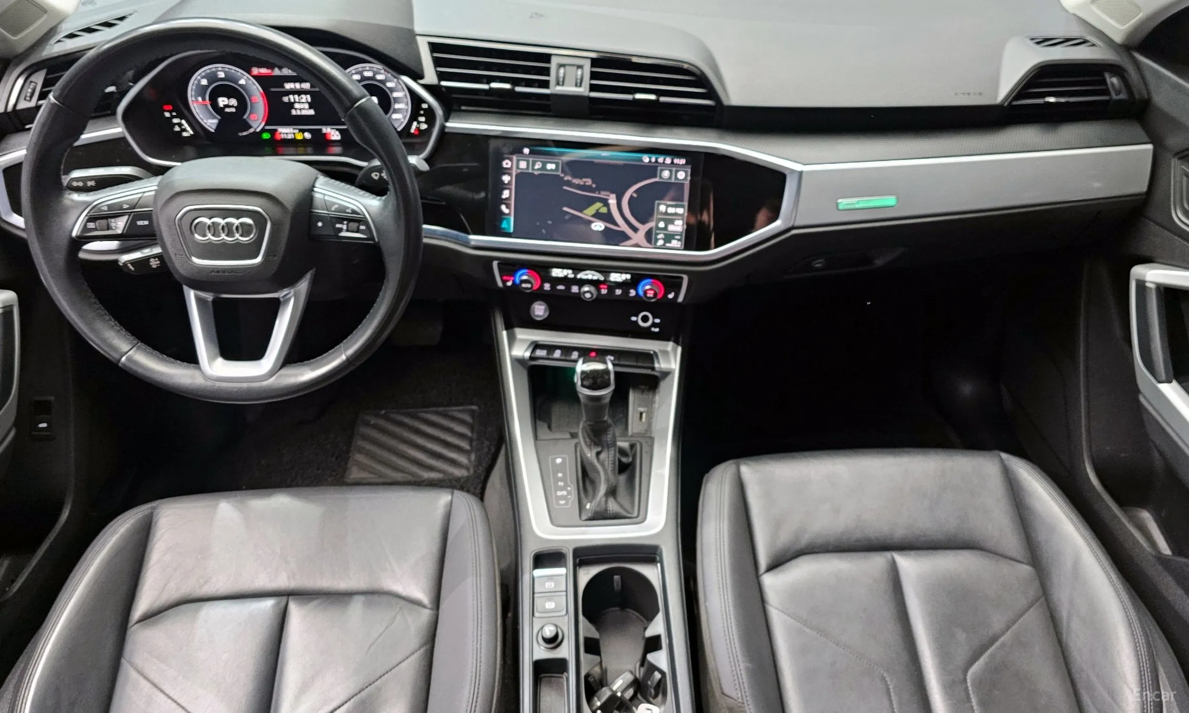 Audi Q3 (F3) превью 7