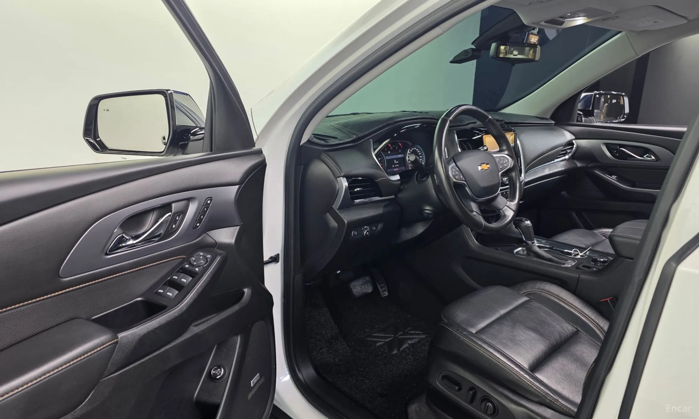 Chevrolet (GM Daewoo) Traverse превью 10