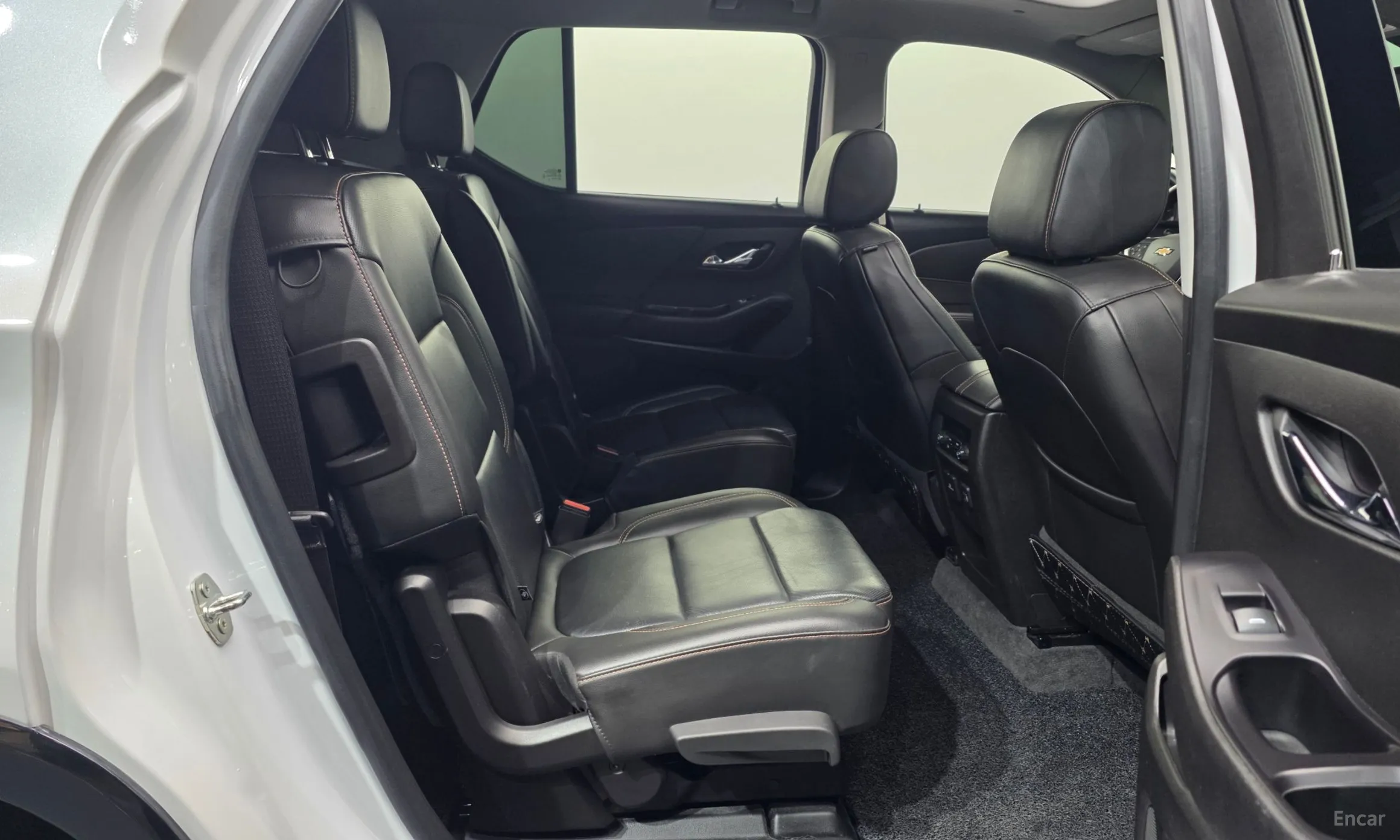 Chevrolet (GM Daewoo) Traverse превью 12