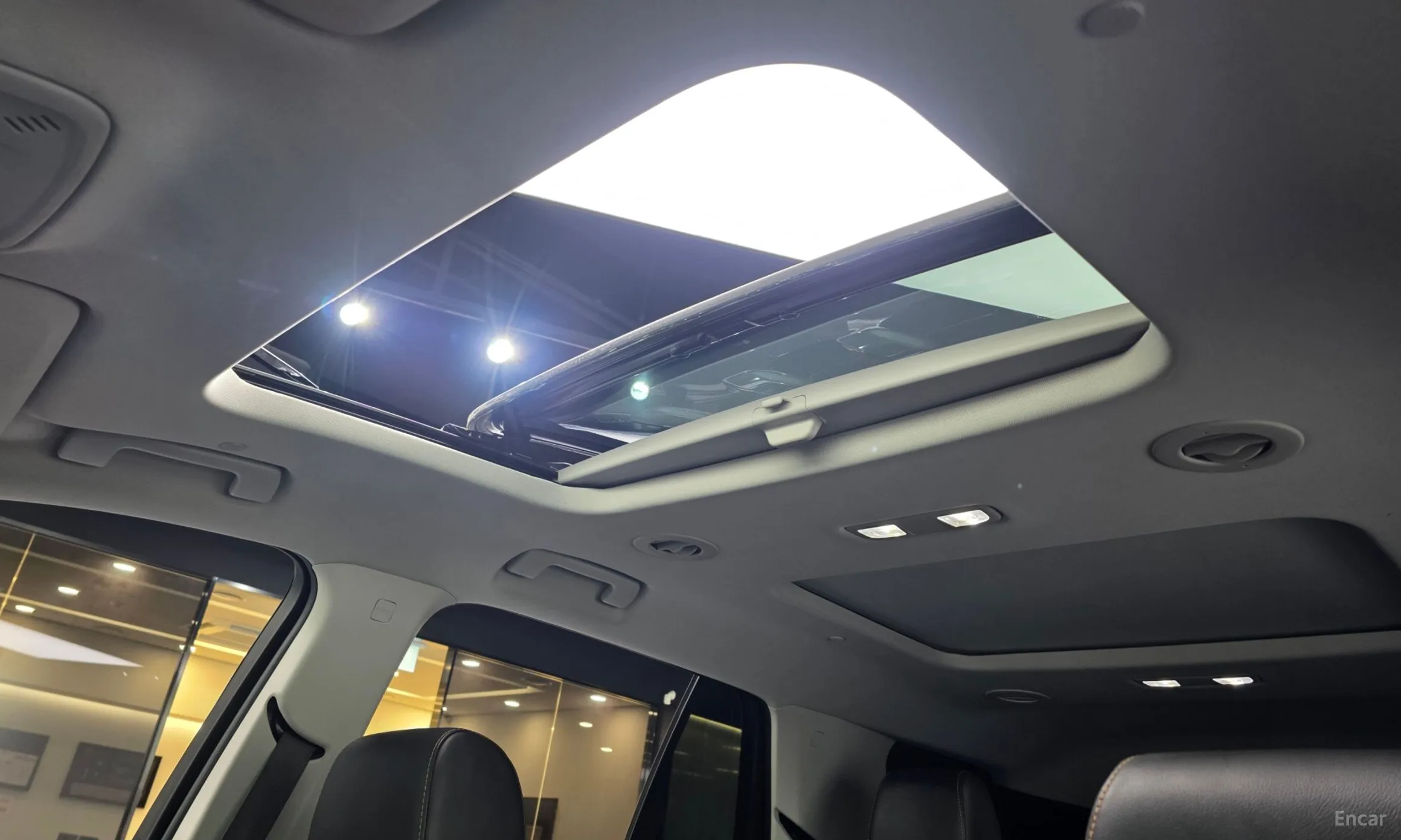 Chevrolet (GM Daewoo) Traverse превью 18