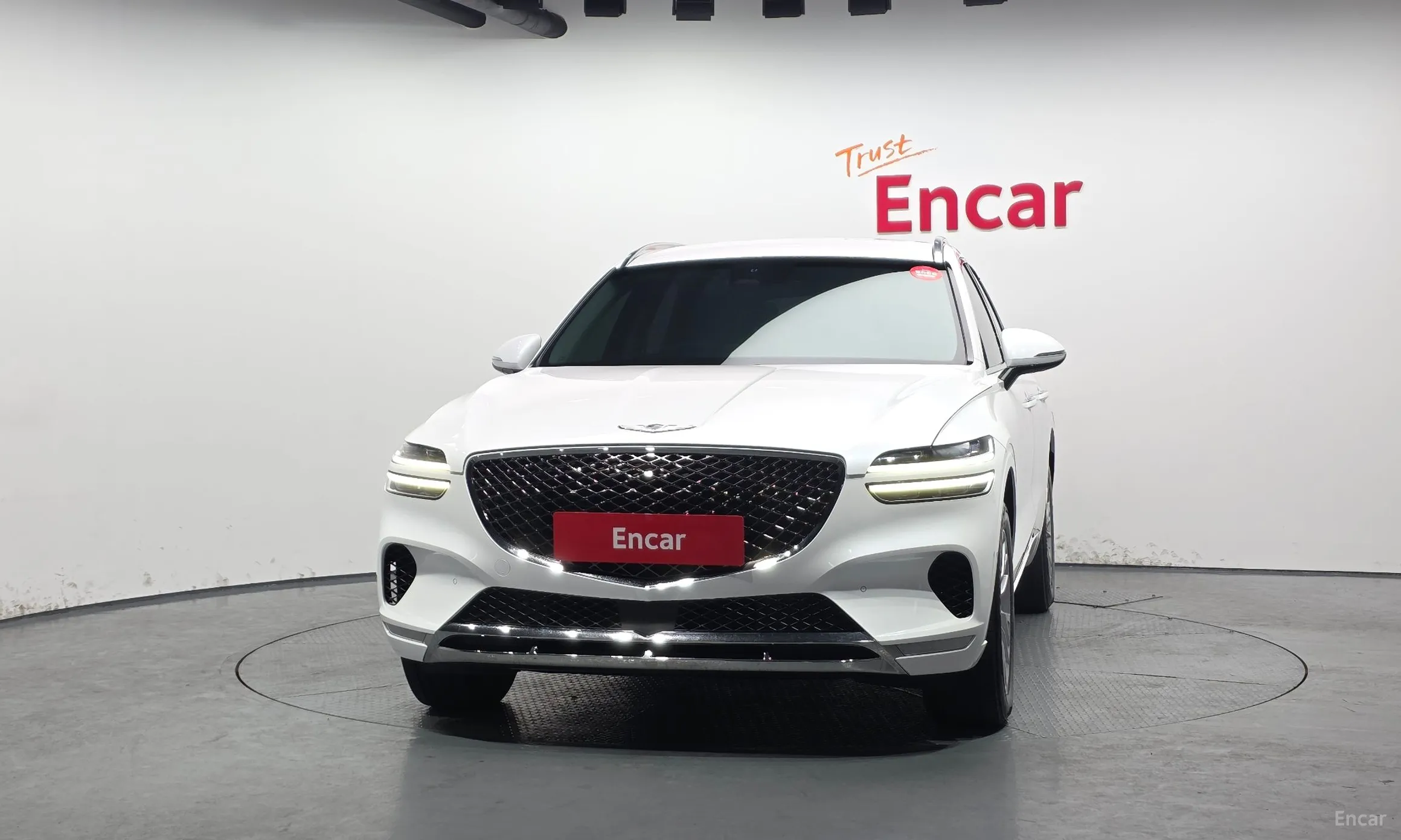 Genesis GV70 превью 3