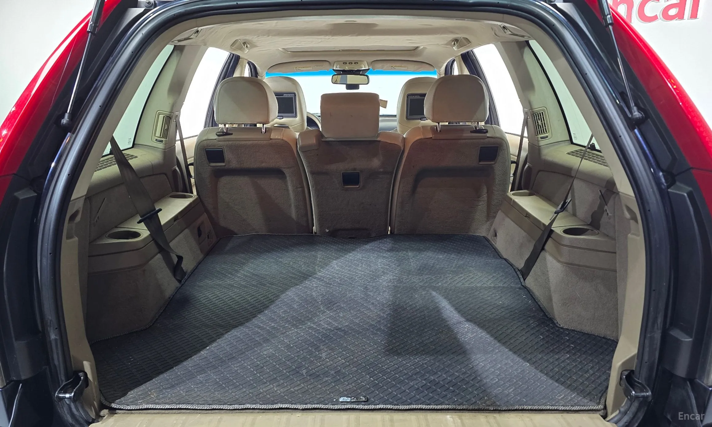 Volvo XC90 превью 20