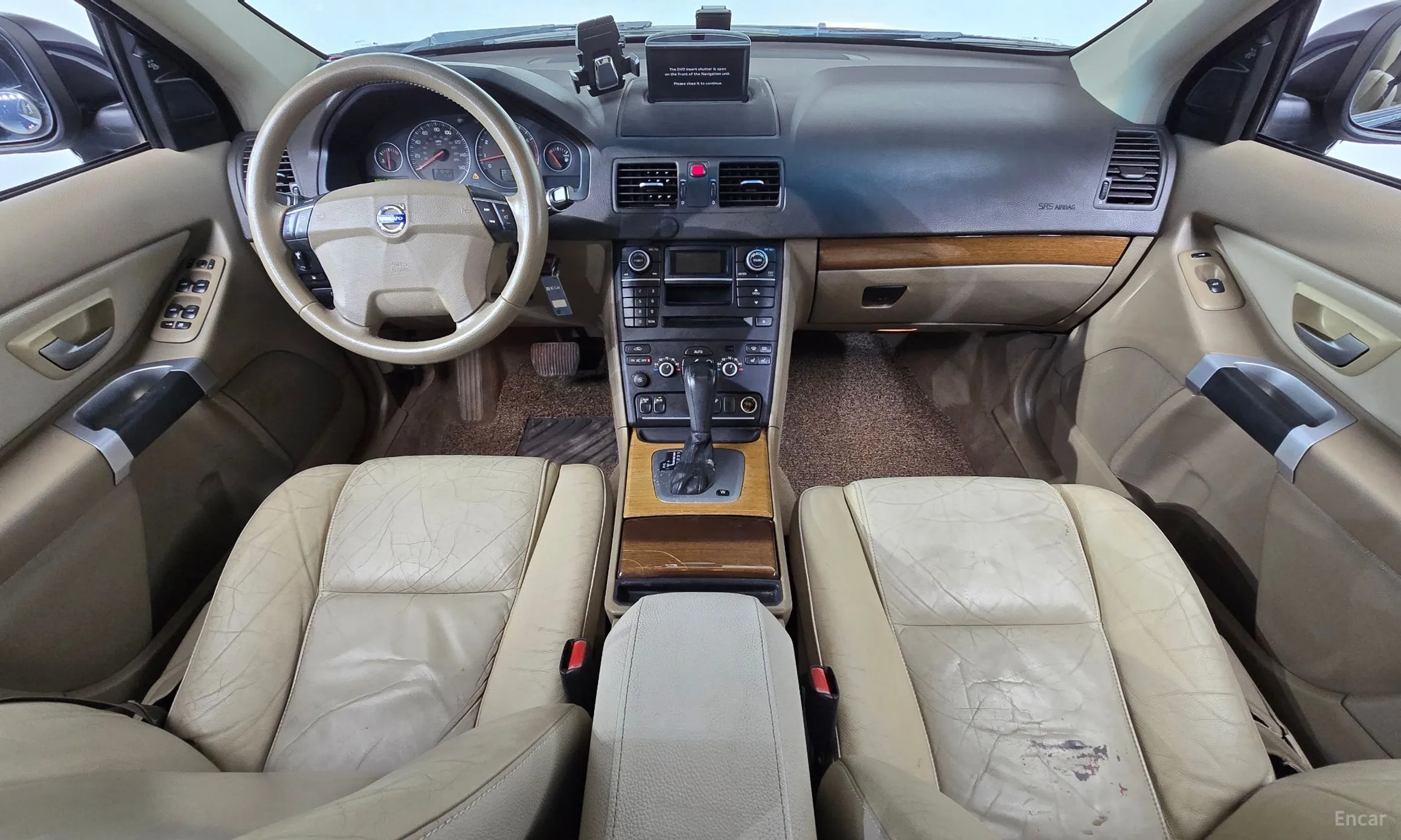 Volvo XC90 превью 7