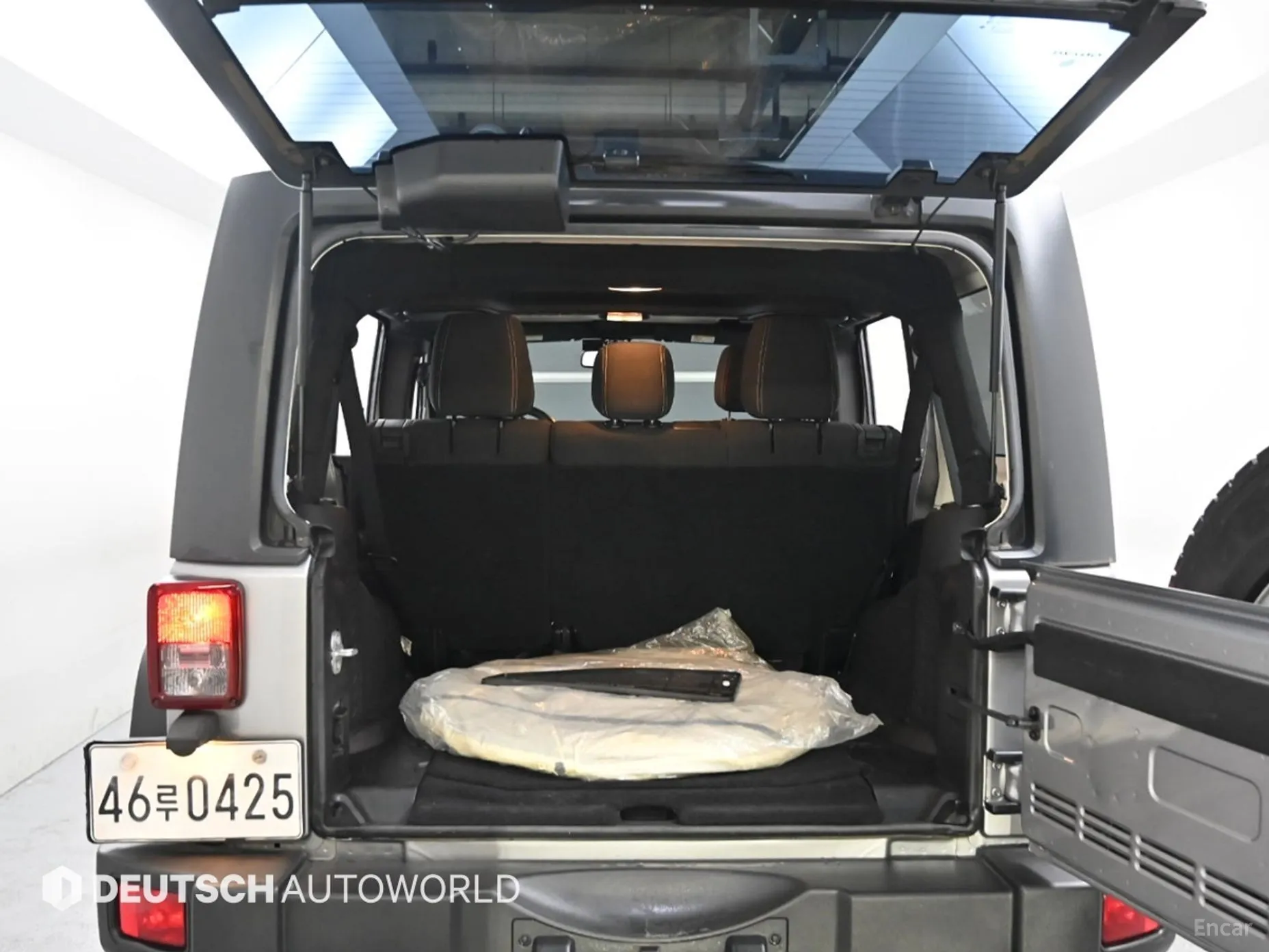 Jeep Wrangler (JK) превью 20