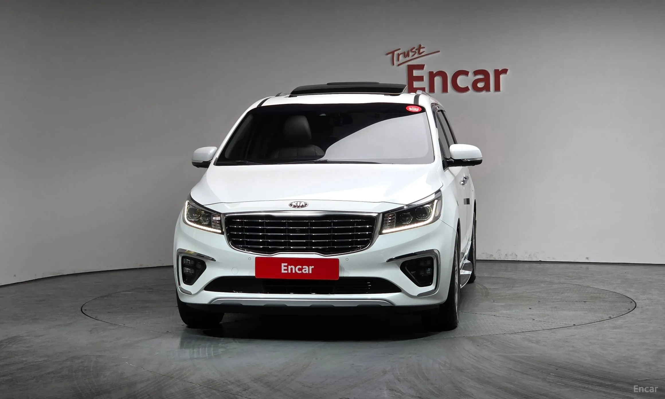 Kia Carnival превью 3