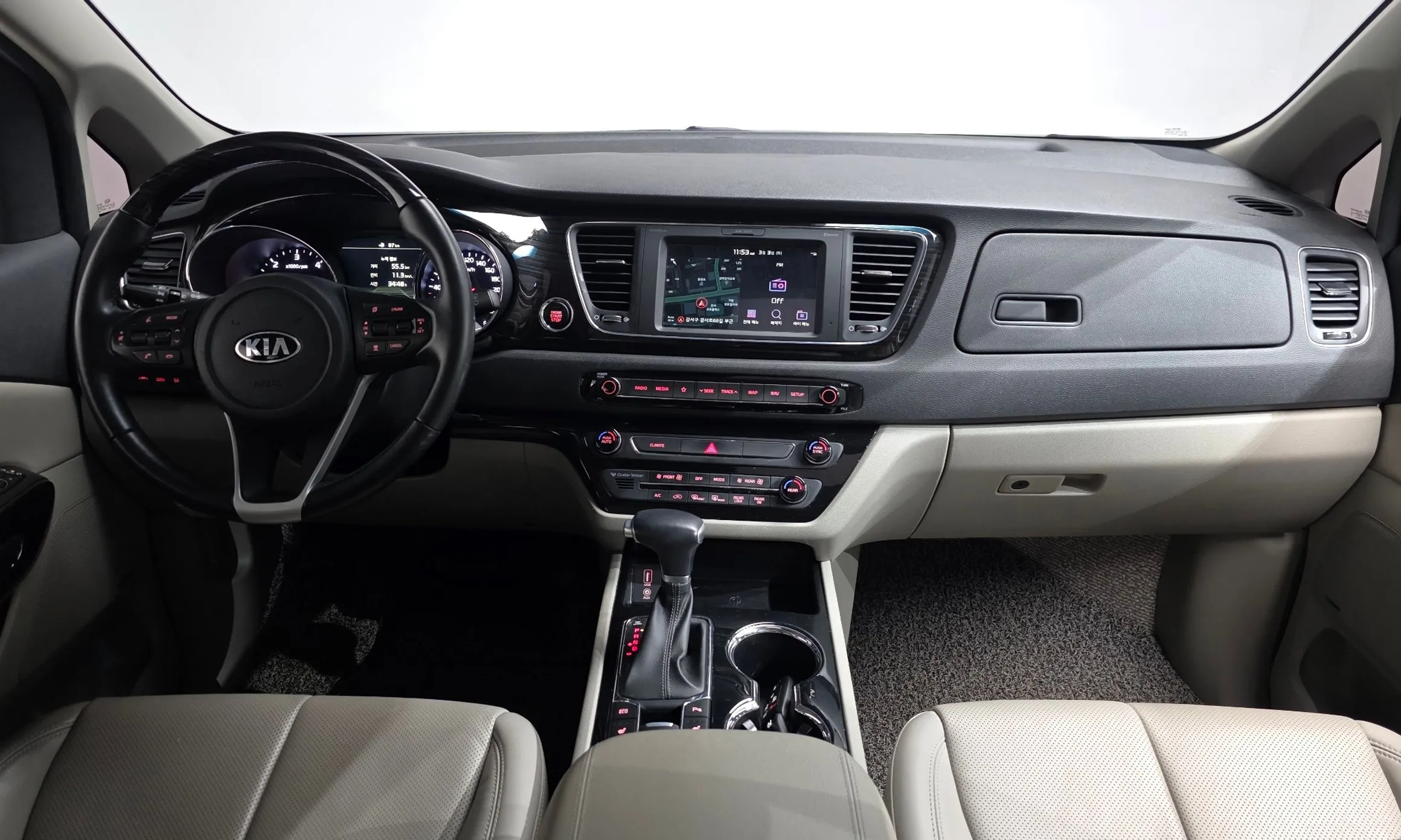 Kia Carnival превью 7